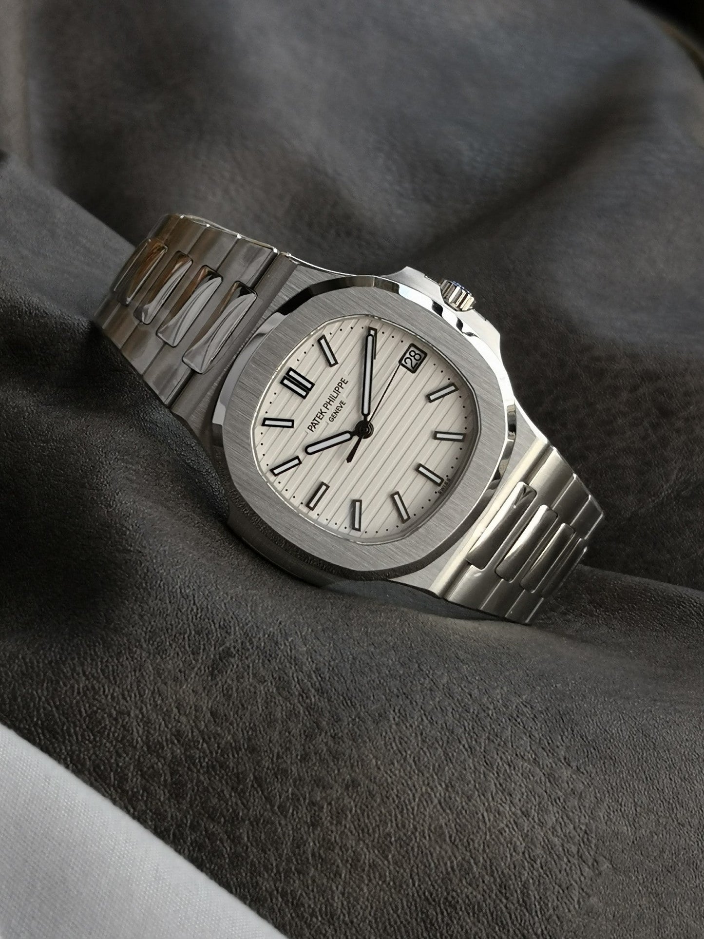 Steel White 40mm Watch