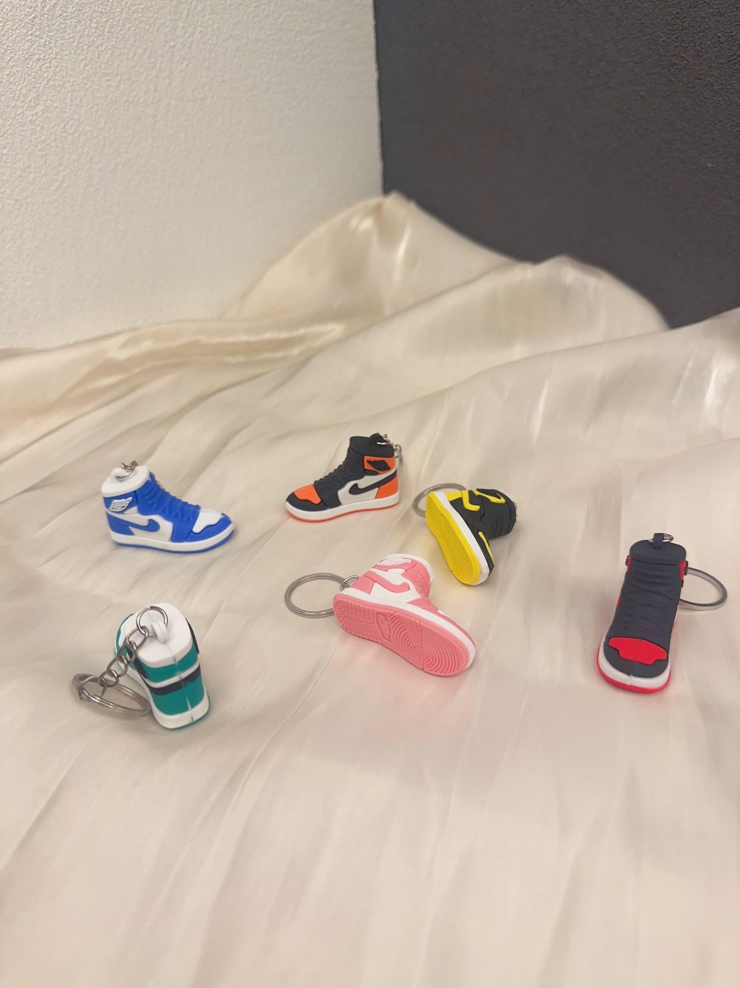 Mini Air Jordan 1 keychain - collectible