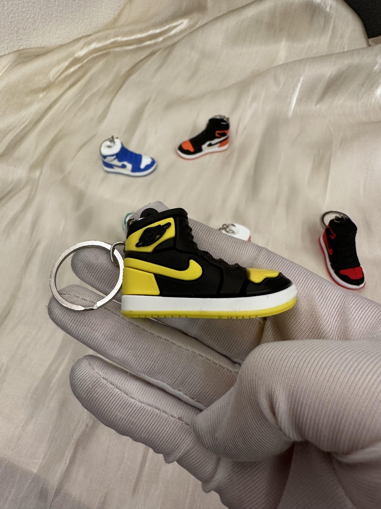 Mini Air Jordan 1 keychain - collectible