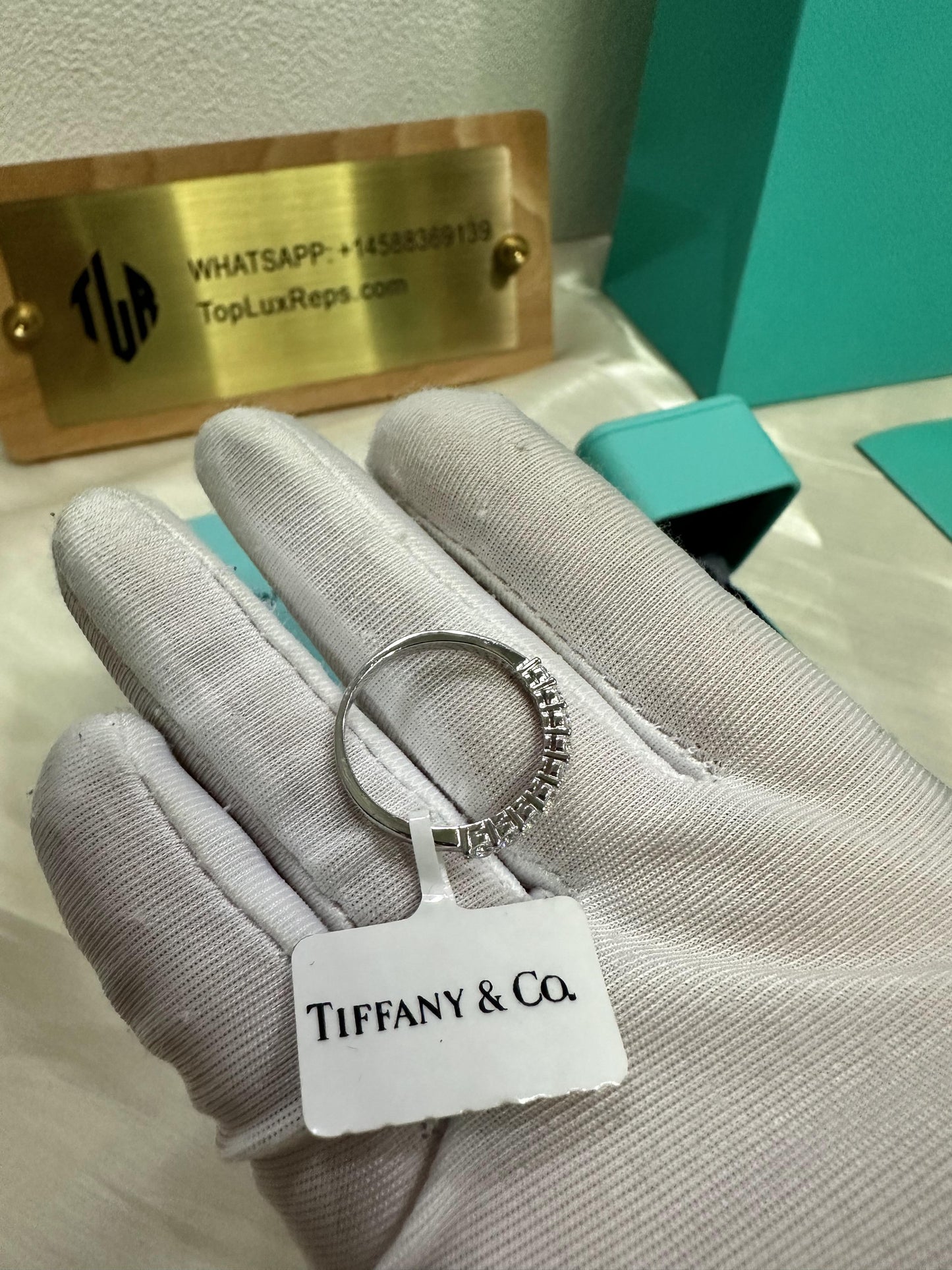 Tiffany & Co. T True narrow ring in 18K white gold with diamonds