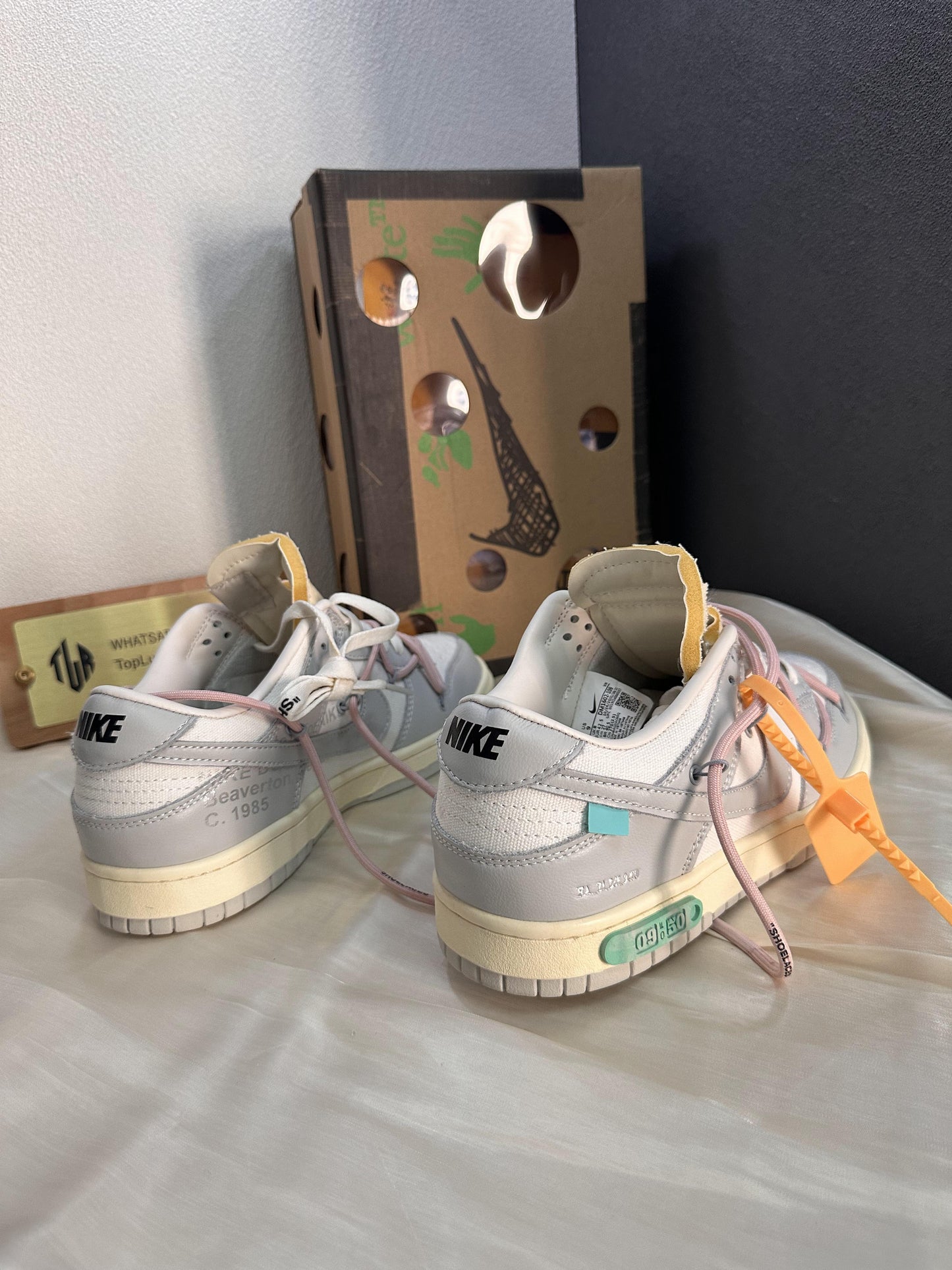 Off-White™ x Nike Dunk Low “Lot 08 of 50” – White/Neutral Grey/Pink