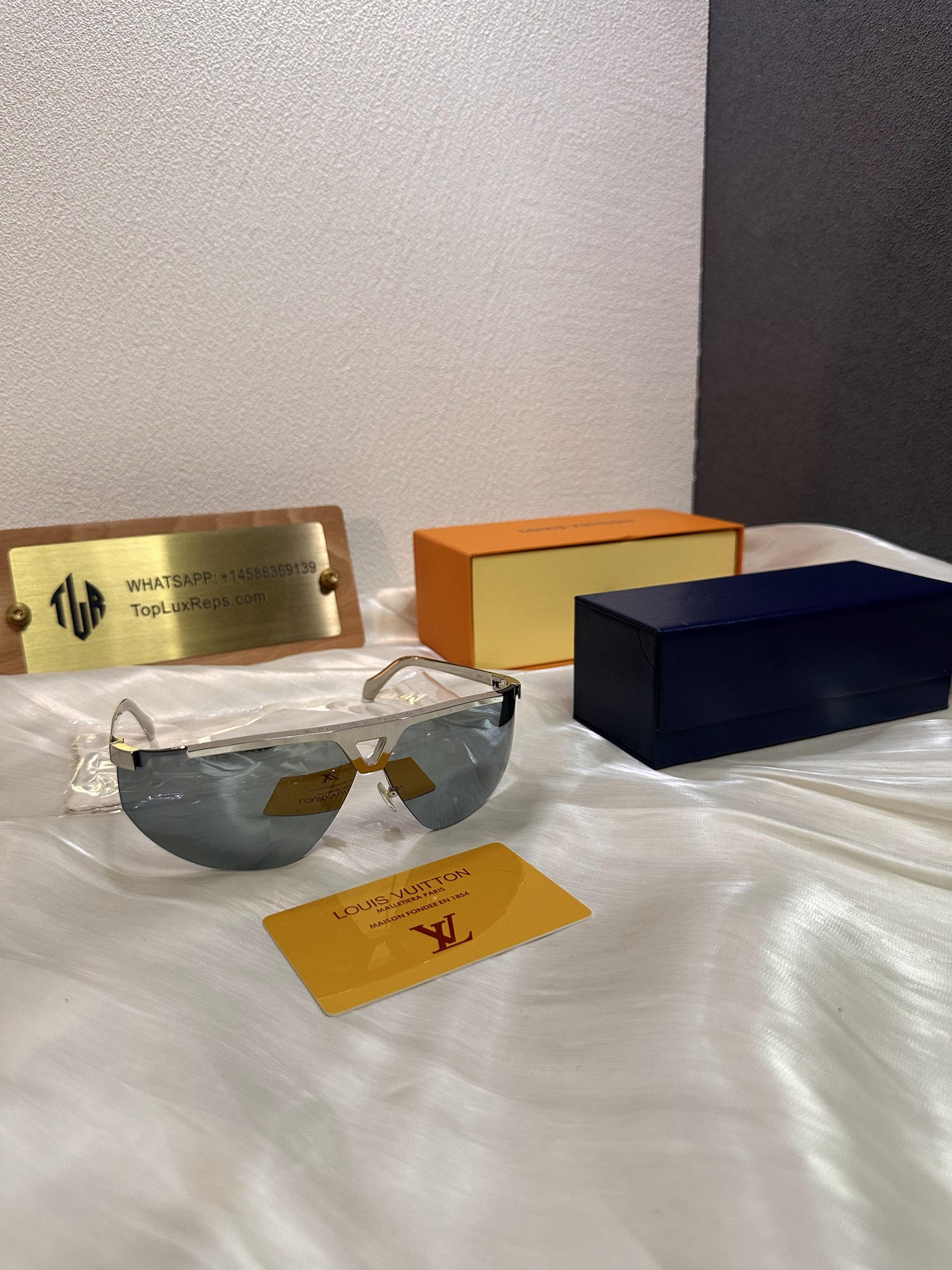 Louis Vuitton 1.1 Millionaire sunglasses - monogram metal mrame
