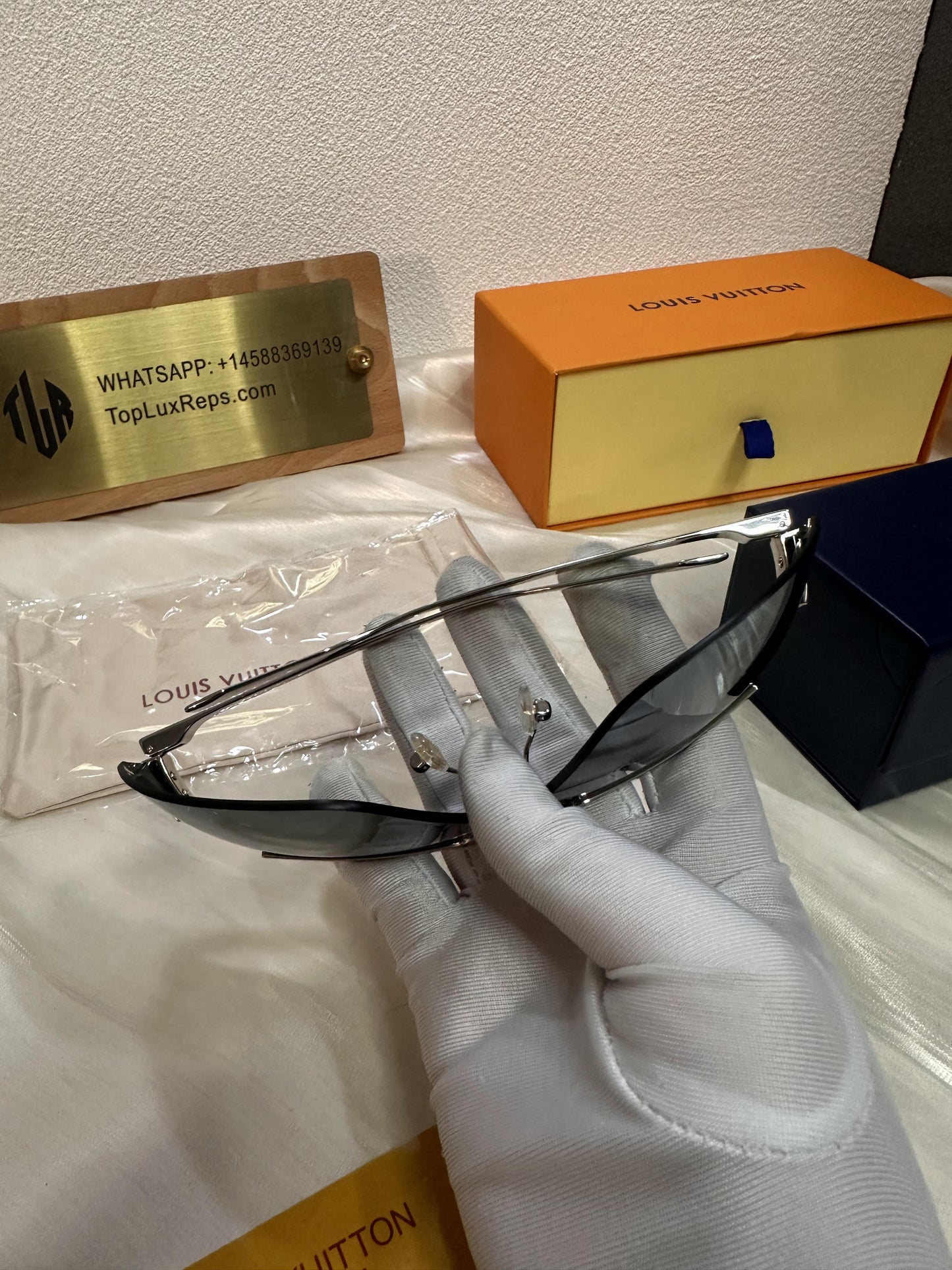 Louis Vuitton 1.1 Millionaire sunglasses - monogram metal mrame