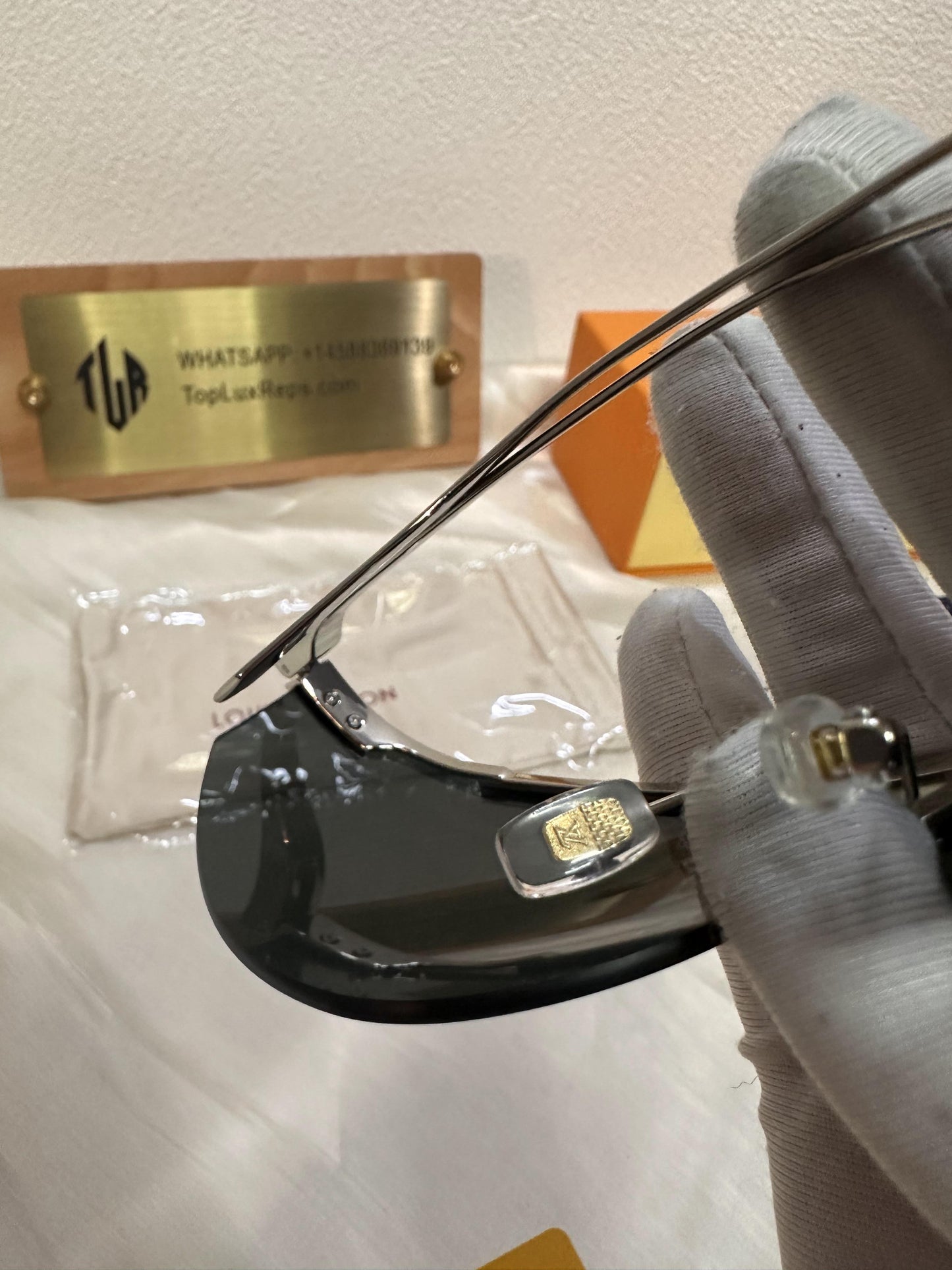 Louis Vuitton 1.1 Millionaire sunglasses - monogram metal mrame