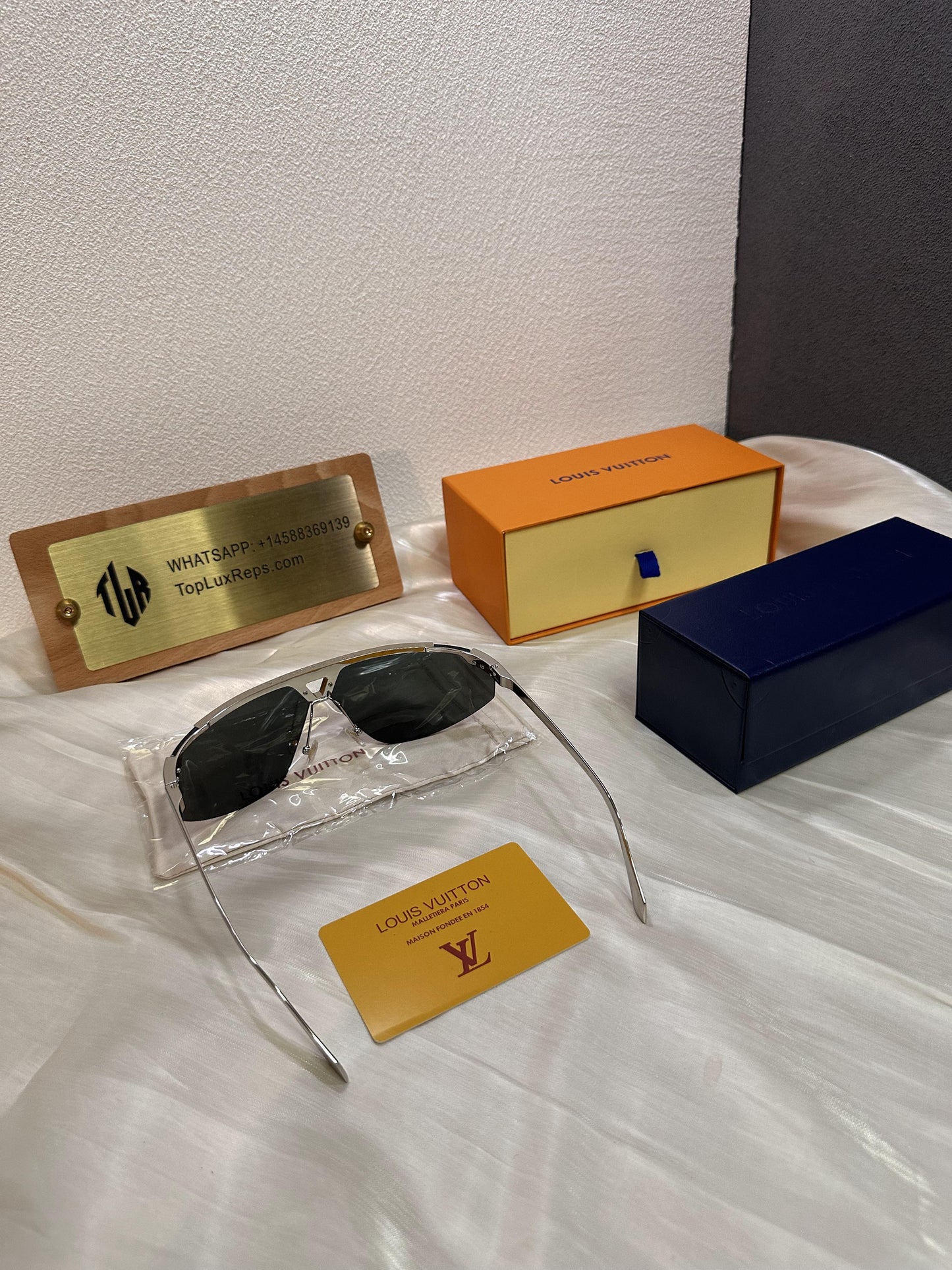 Louis Vuitton 1.1 Millionaire sunglasses - monogram metal mrame