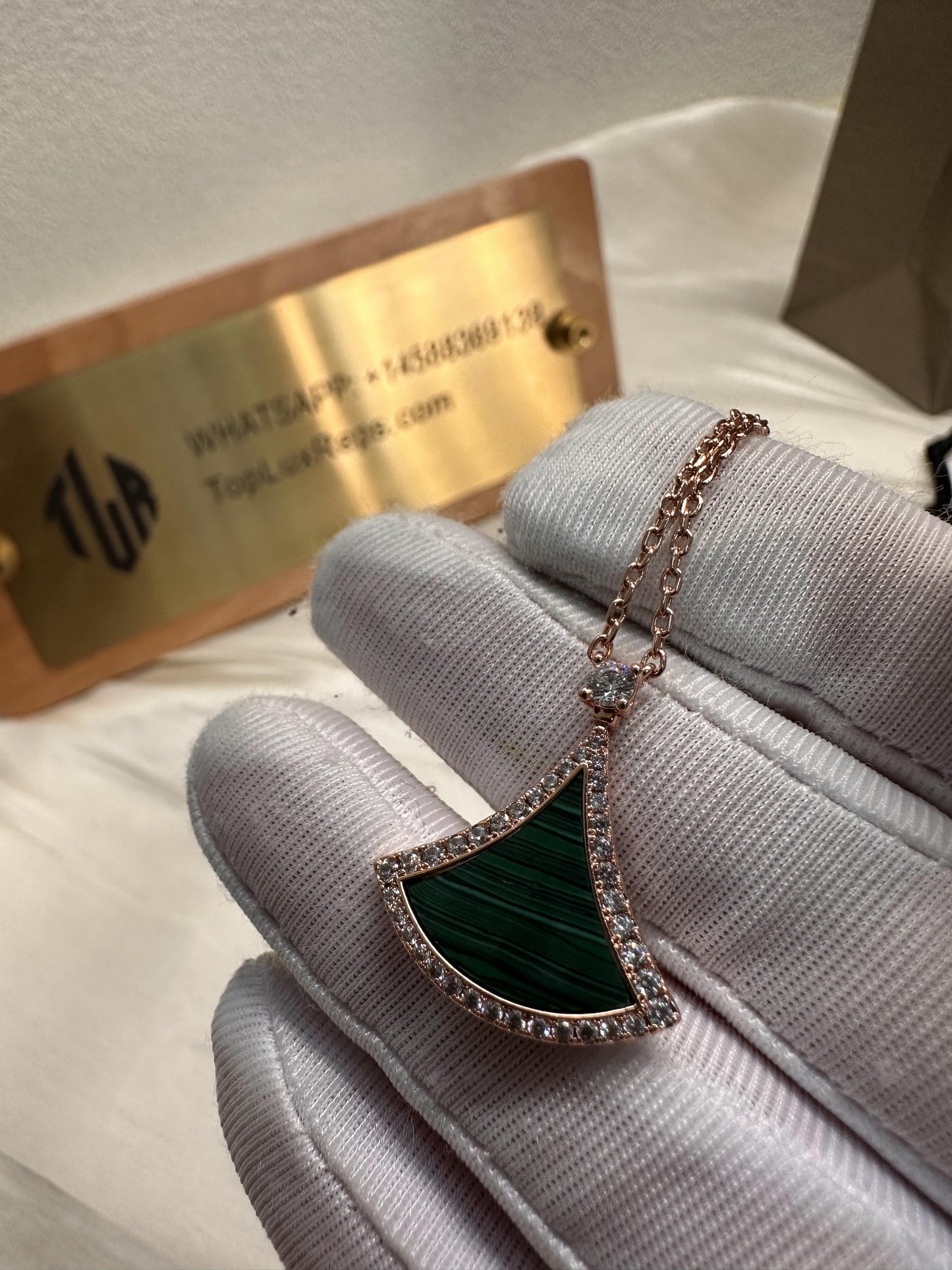 Bvlgari green serpenti viper necklace