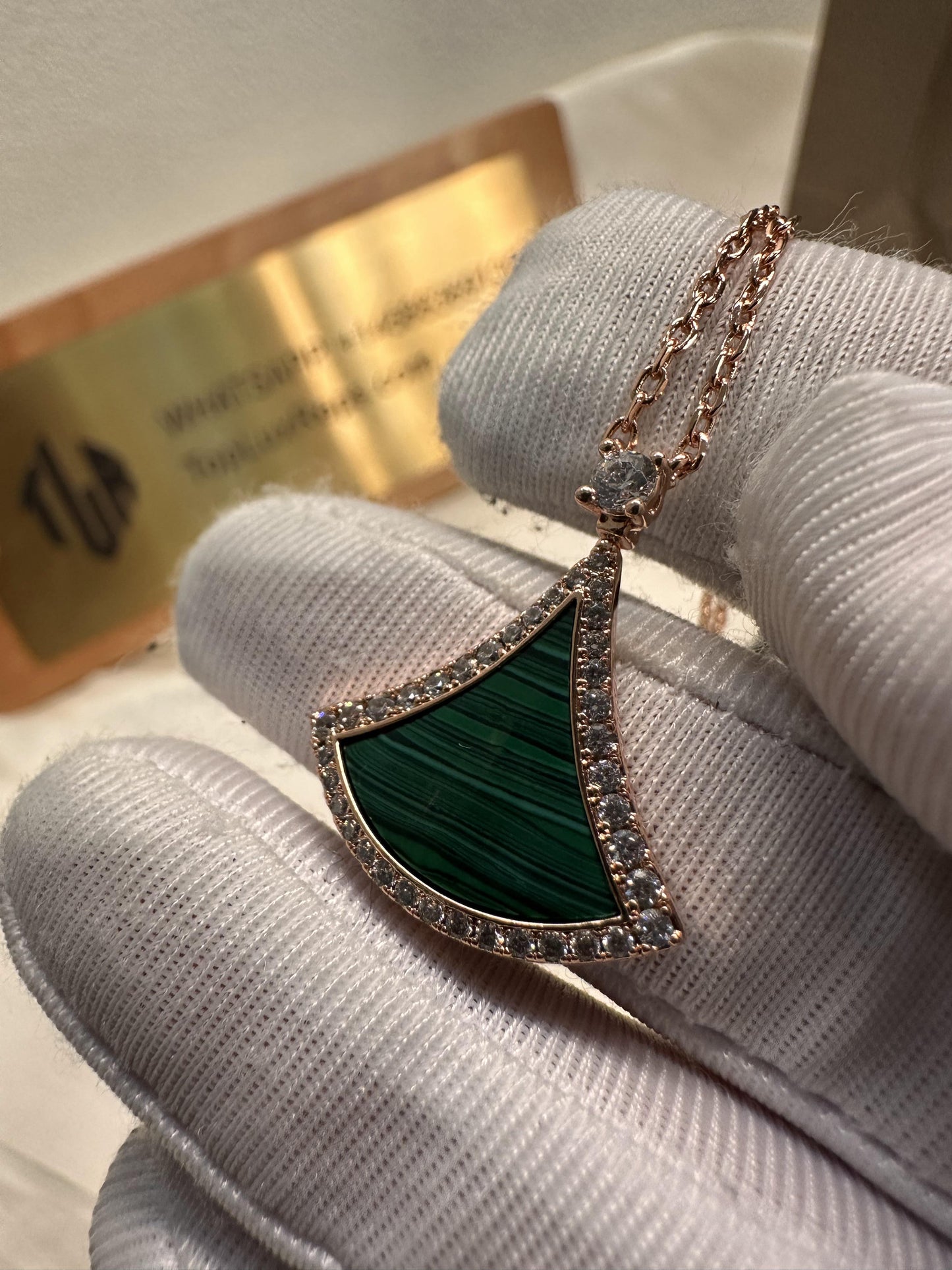 Bvlgari green serpenti viper necklace