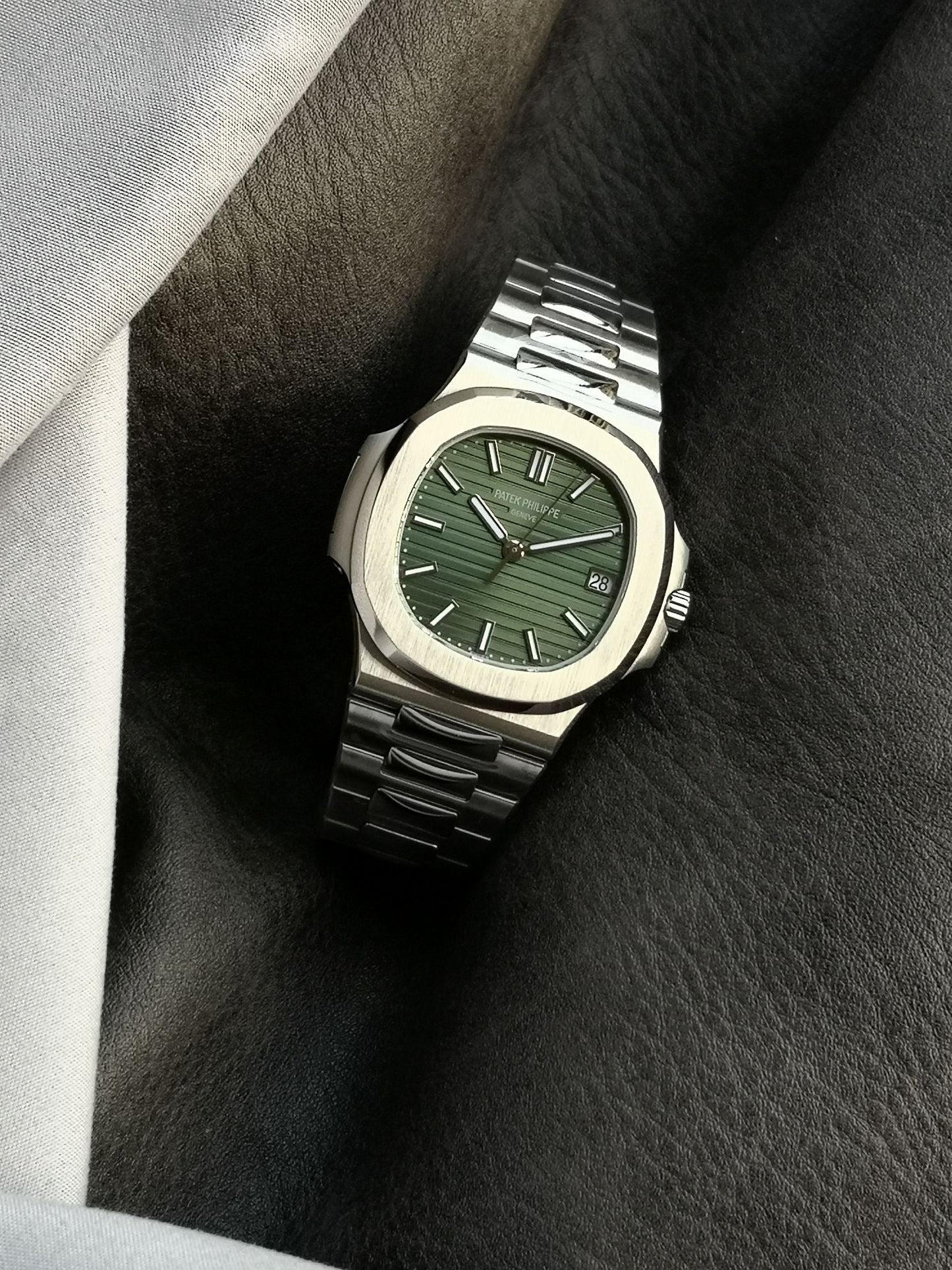 Green 40MM Watch