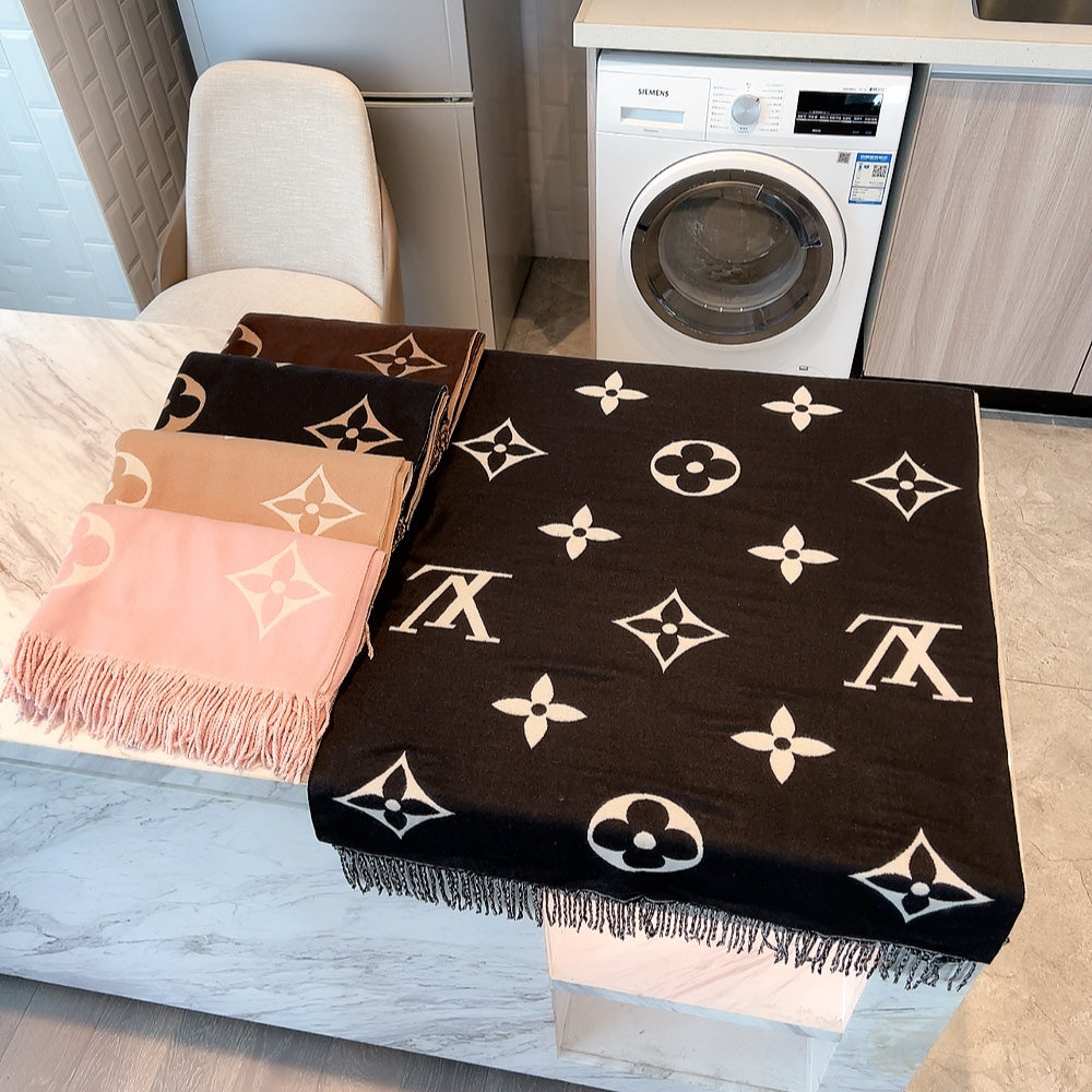 Louis Vuitton Scarf