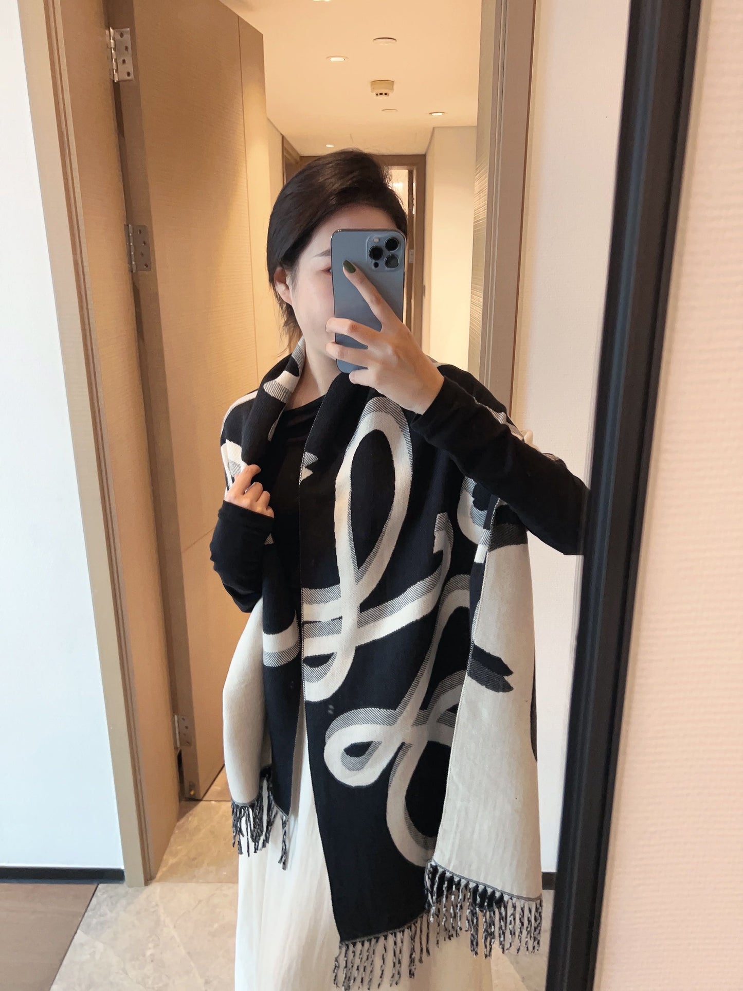 Loewe Scarf