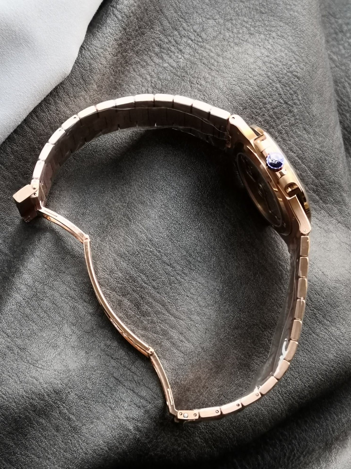 Rose Gold 40MM Watch