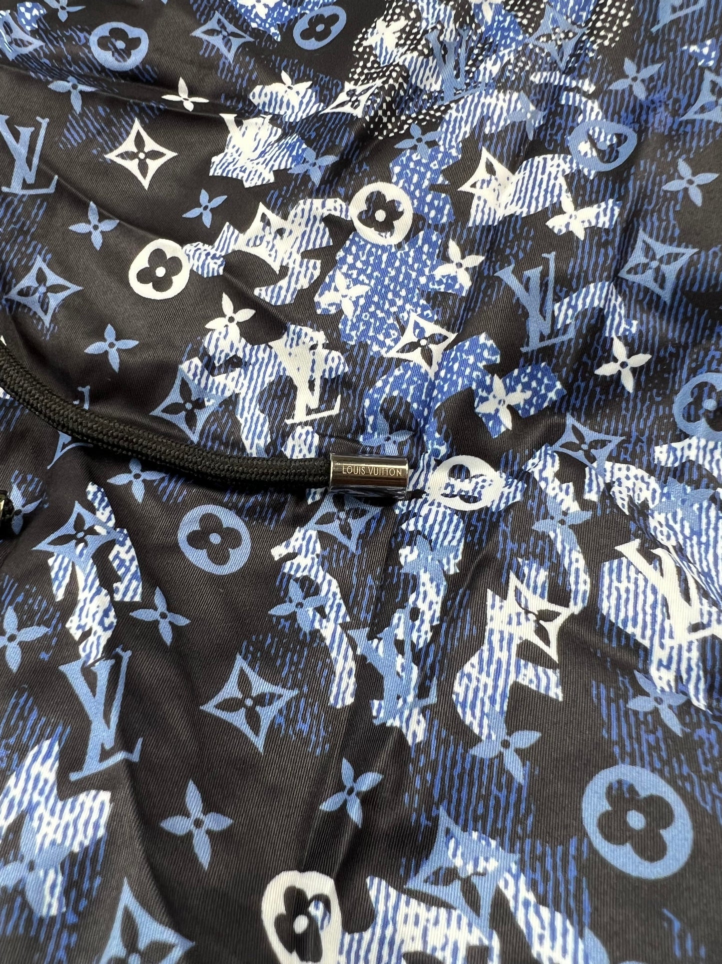 LV shorts