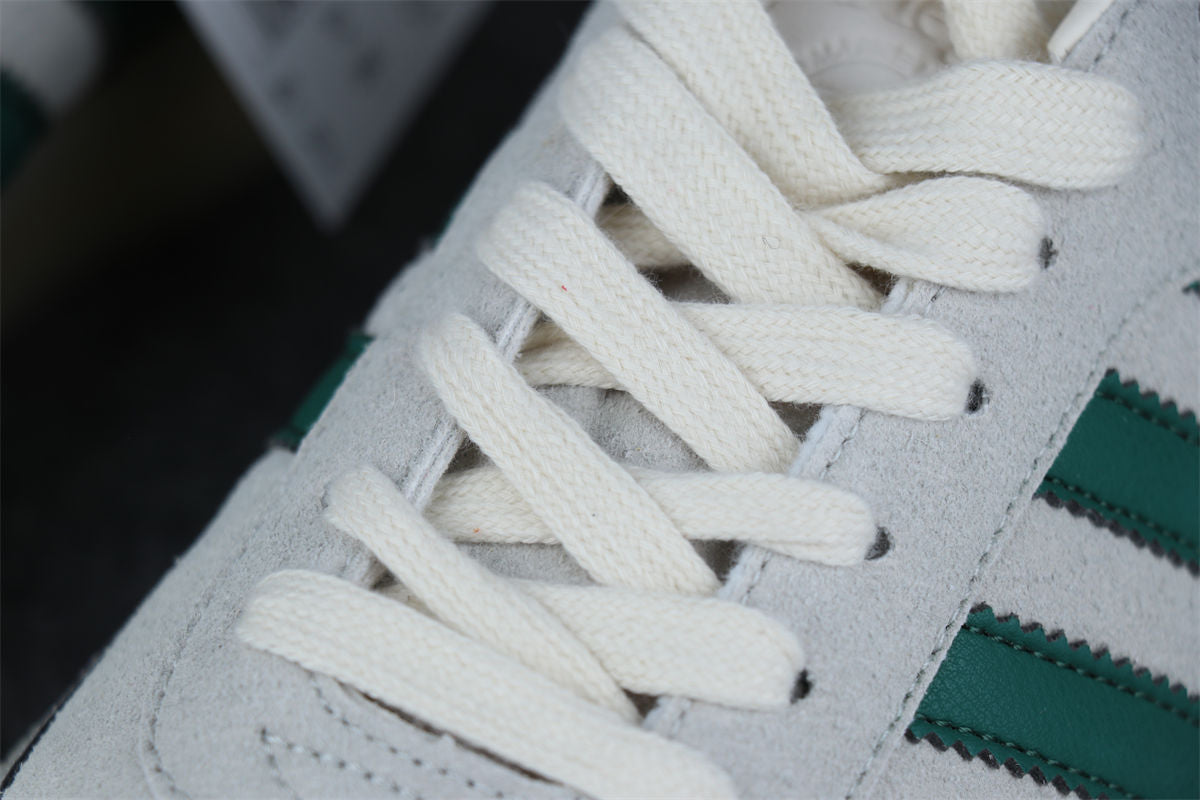 Ronnie Fieg x Clarks x 8th Street Samba 'Chalk White'