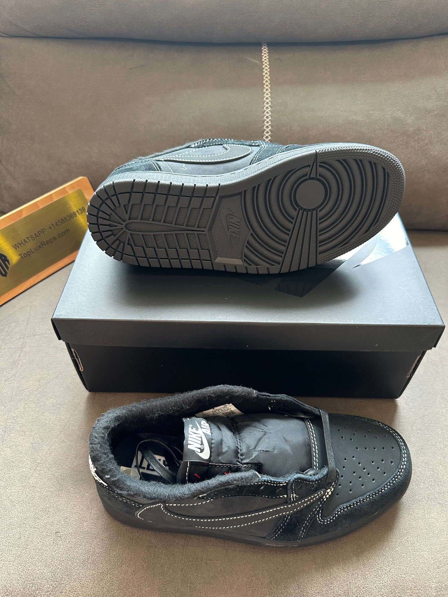 AIR JORDAN 1 x TRAVIS SCOTT BLACK PHANTOM-