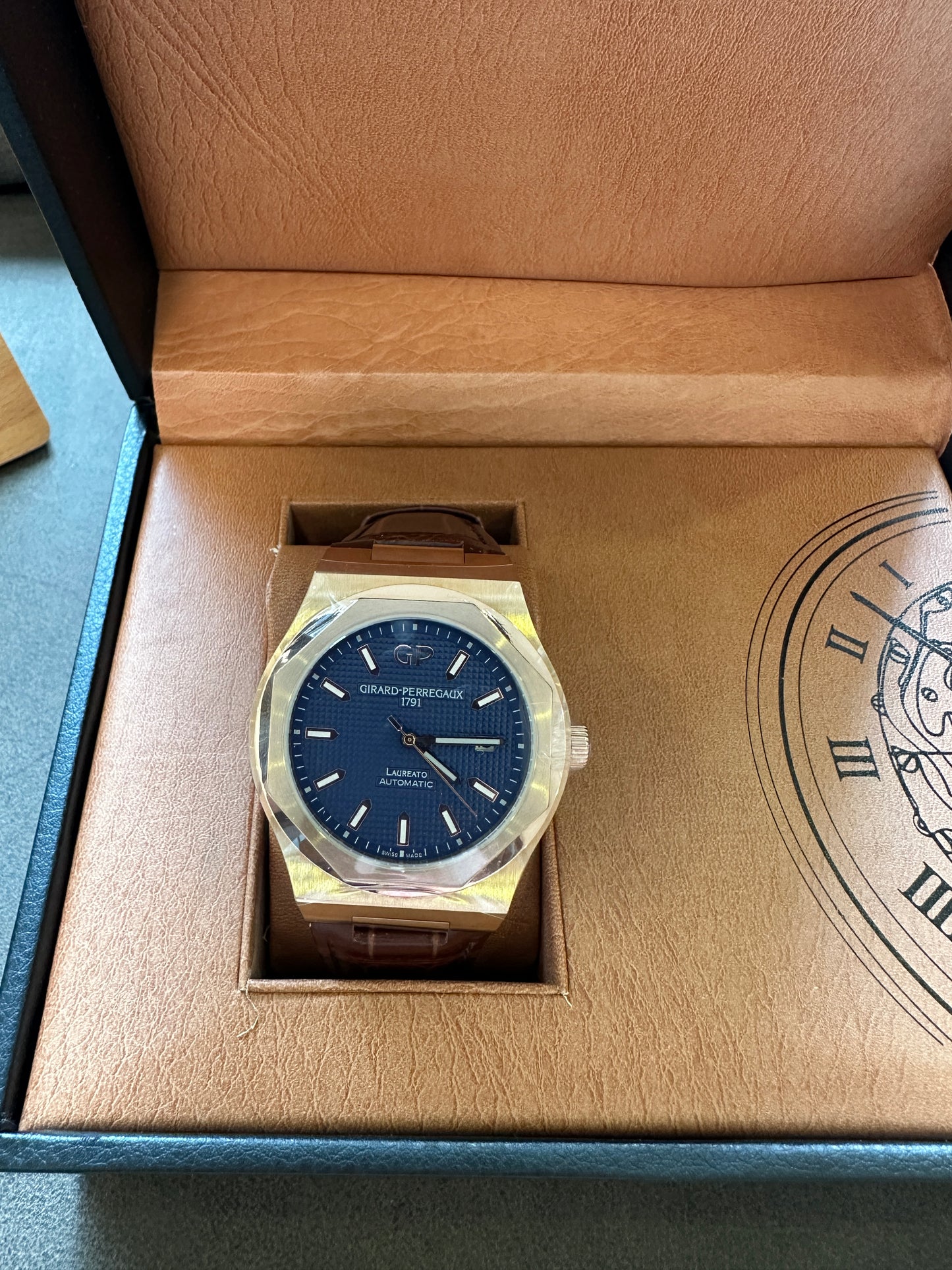 Girard-Perregaux Laureato Automatic 18K Rose Gold Blue Dial Brown Leather Strap Men’s Watch
