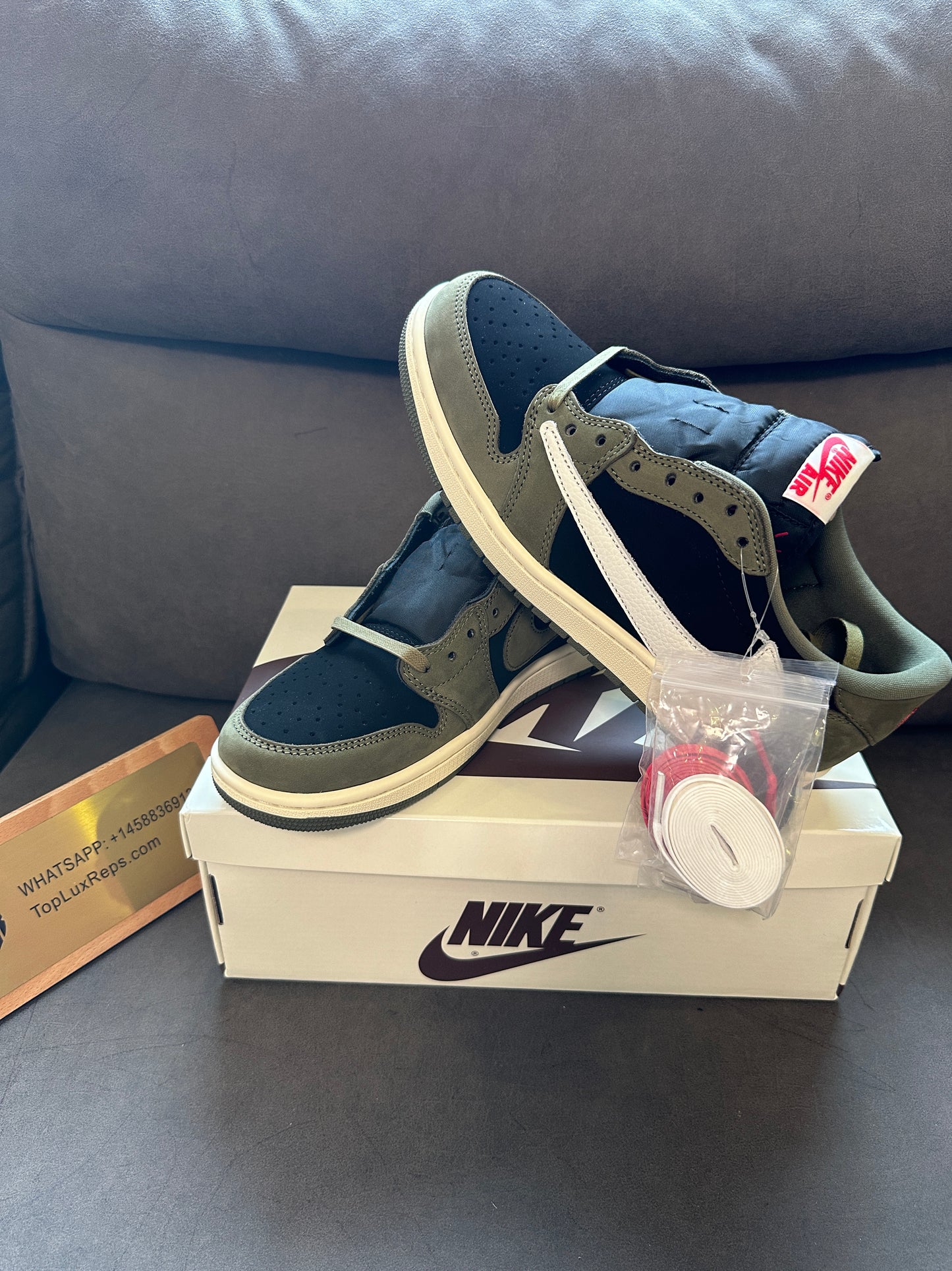 Nike Air Jordan 1 Low OG x Travis Scott "Olive Green Black"