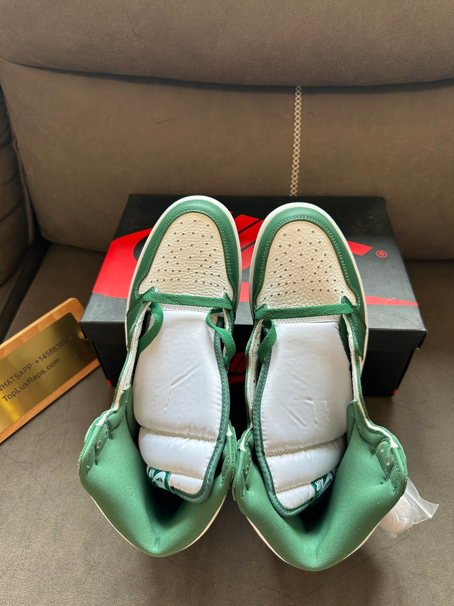 Nike Air Jordan 1 Retro High OG "Lucky Green" White/Green