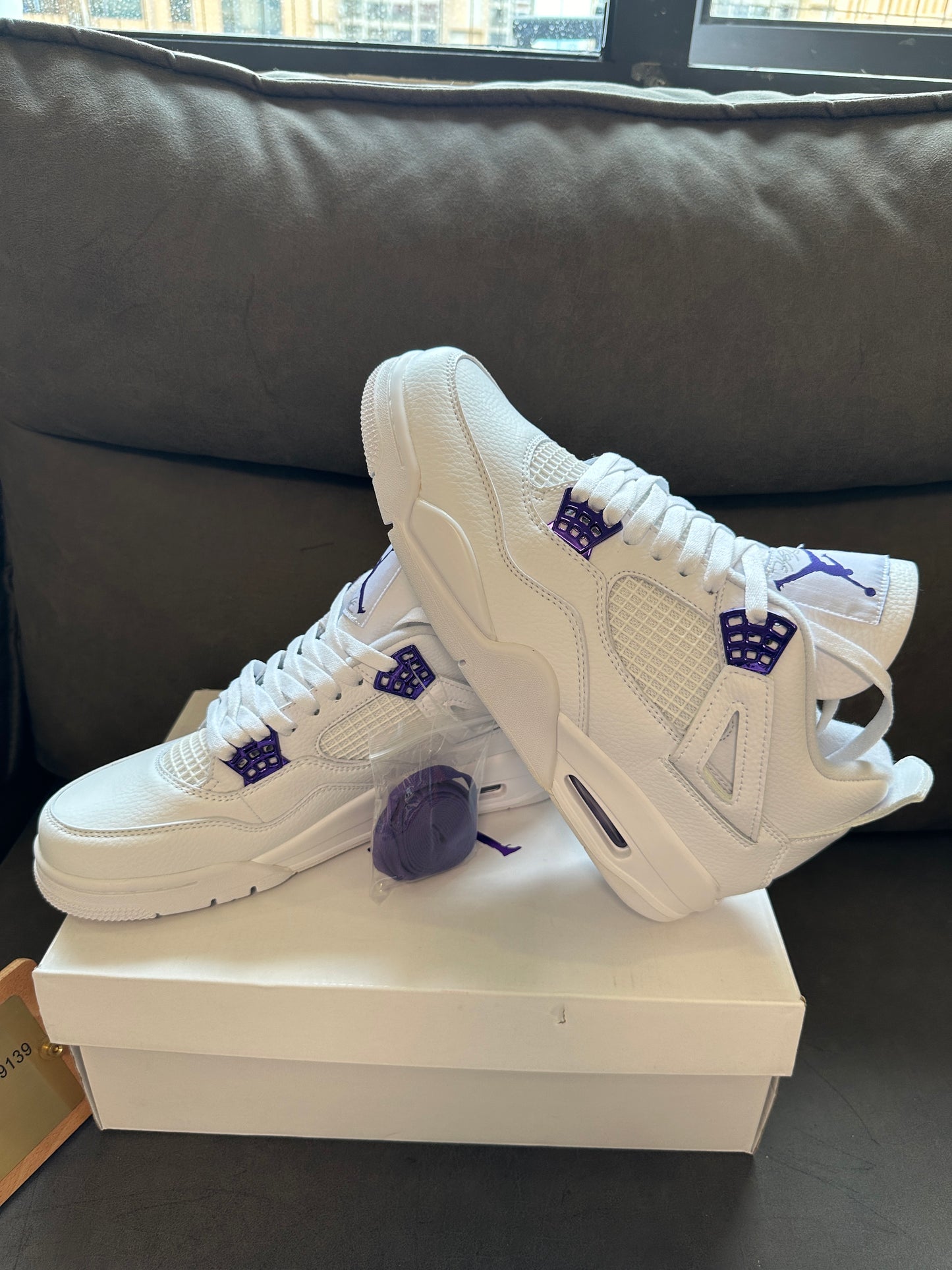 Nike Air Jordan 4 Retro “Metallic Purple” White Court Purple