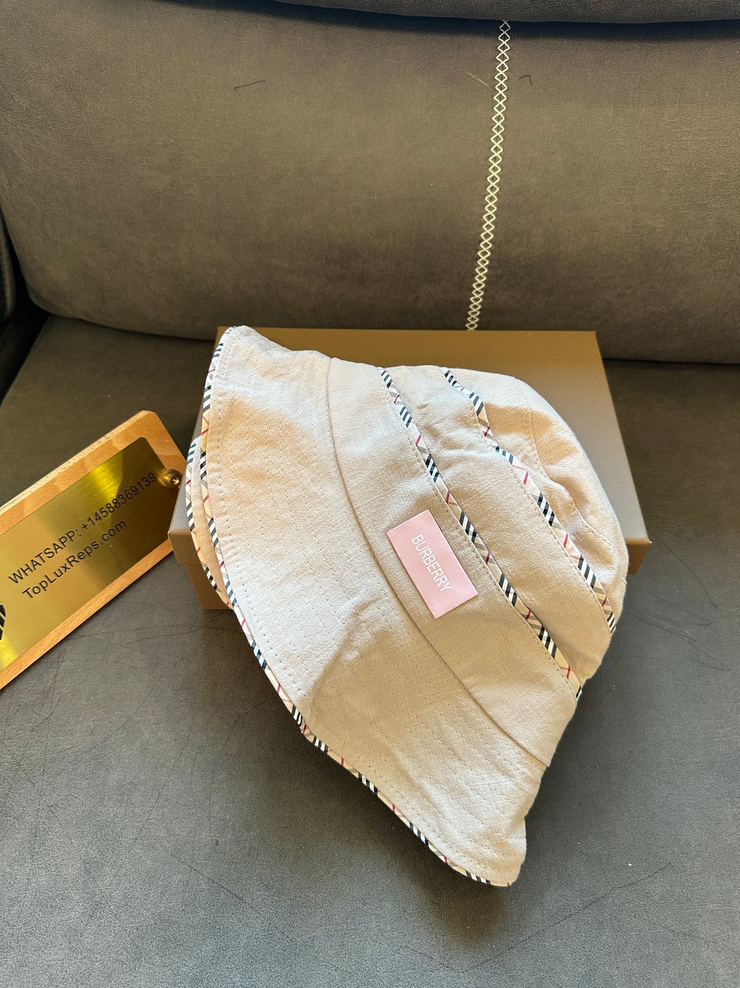 Burberry Beige Cotton Bucket Hat with Pink Logo Patch