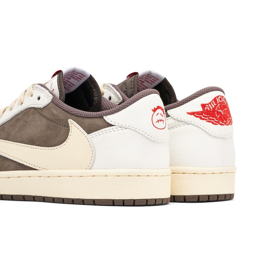 AIR JORDAN 1 LOW x TRAVIS SCOTT 'REVERSE MOCHA'