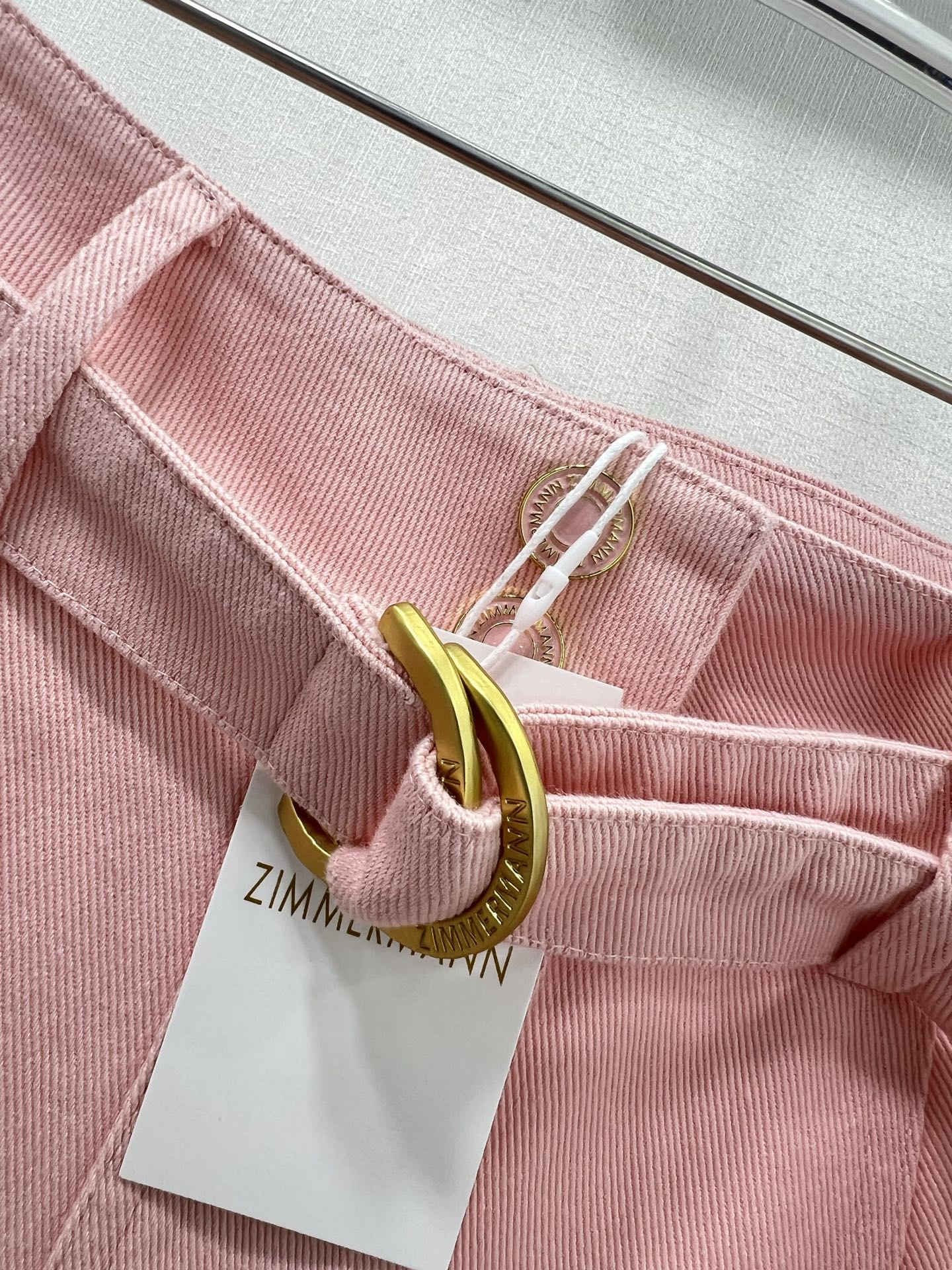 Jupe boutonnée taille haute en denim rose Zimmermann 2025
