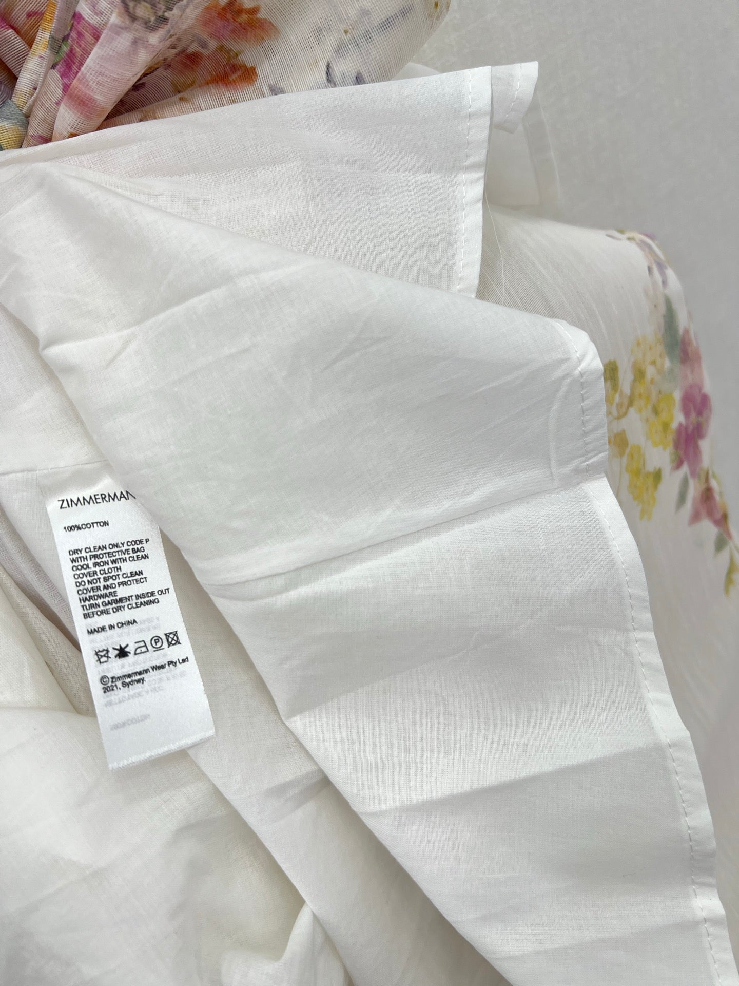 Robe midi en lin à fleurs et nœud papillon Zimmermann 2025