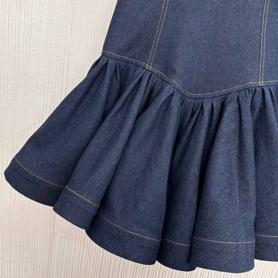 Robe à bretelles en jean à ourlet volanté pré-printemps 2025 de Zimmermann