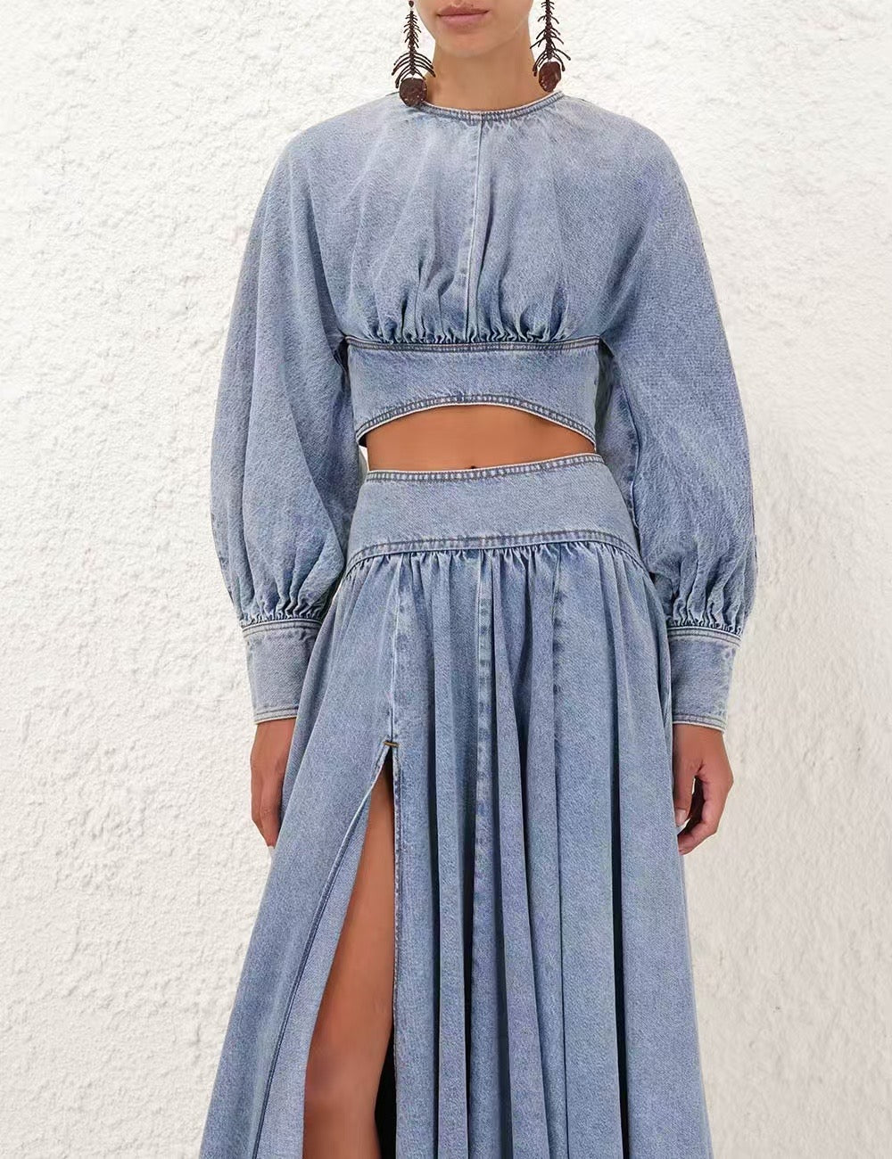 Ensemble haut court en denim de coton et jupe midi fendue Zimmermann