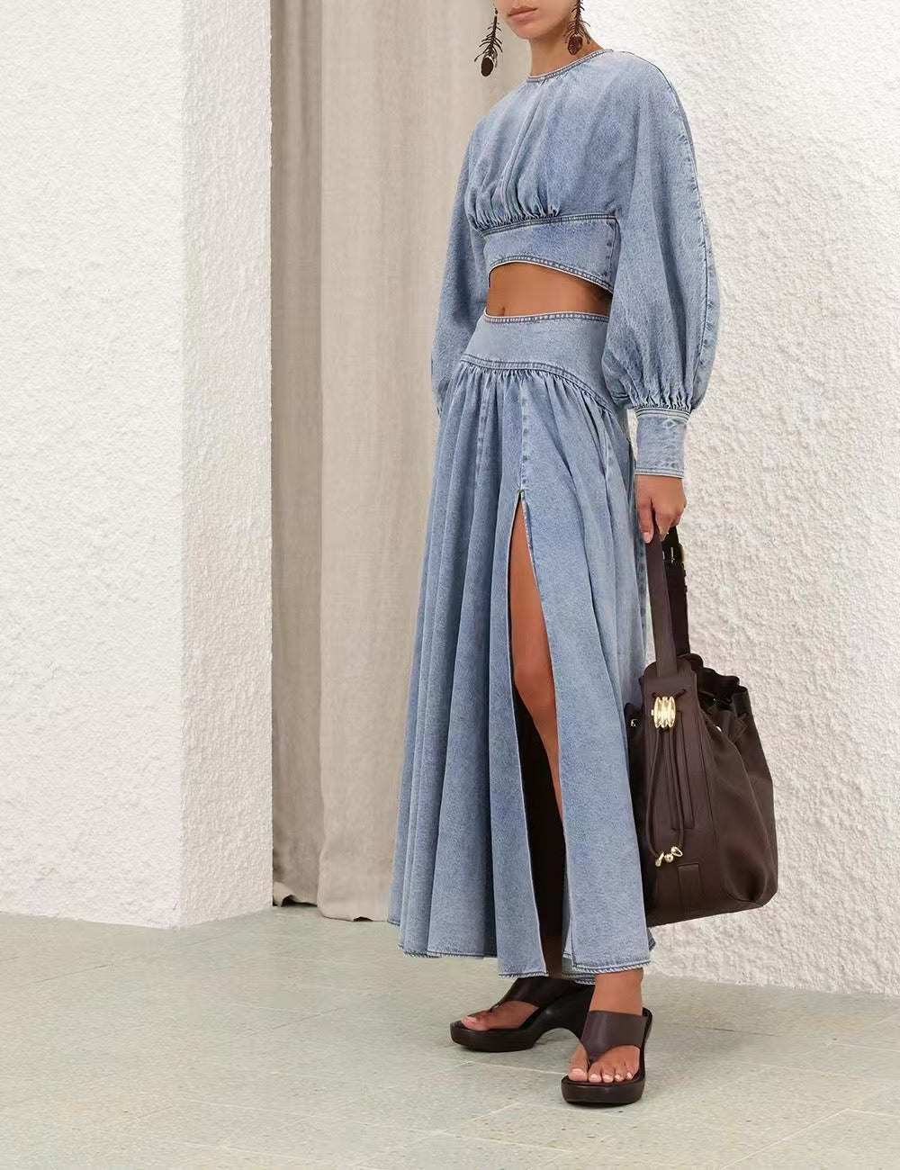 Ensemble haut court en denim de coton et jupe midi fendue Zimmermann