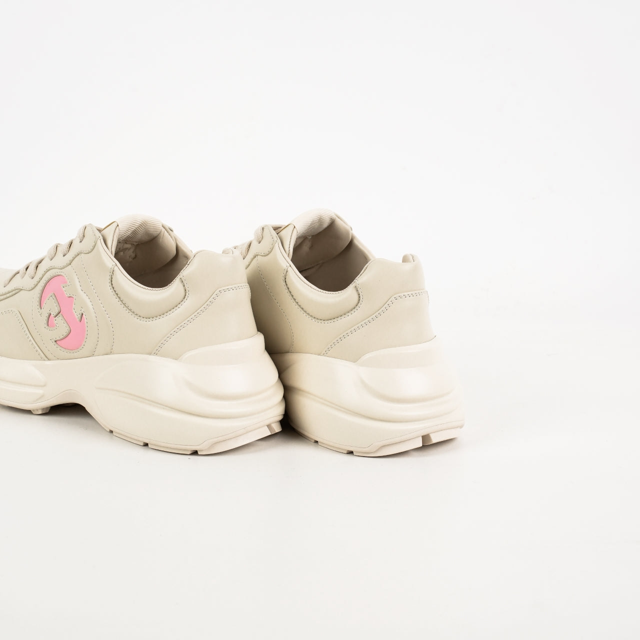 Gucci Rhyton Sneaker 'Ivory Wild Rose'