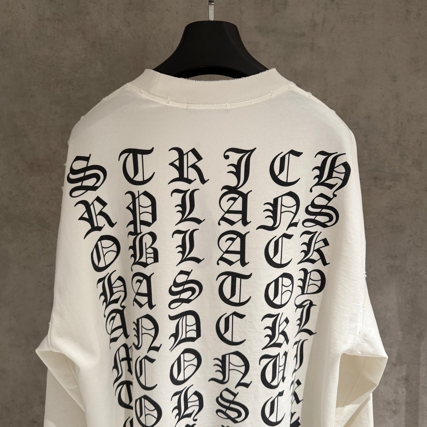 Chrome Hearts Long Sleeve T-Shirt White – Gothic Logo & Cross Print
