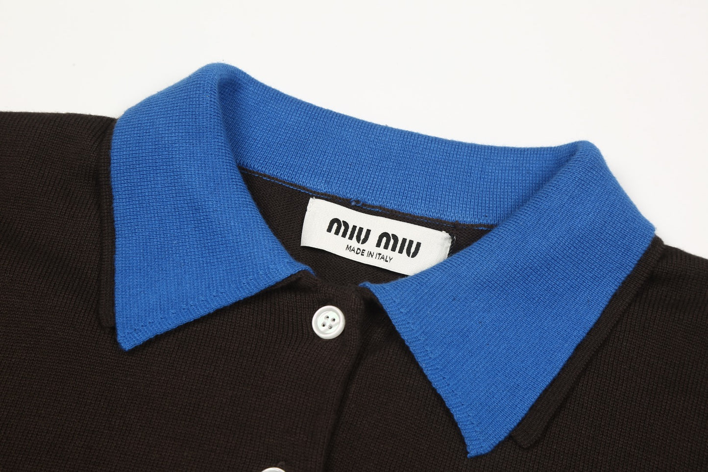 Miu Miu 2025SS Contrast Collar Polo Knit T-Shirt – Brown & Blue