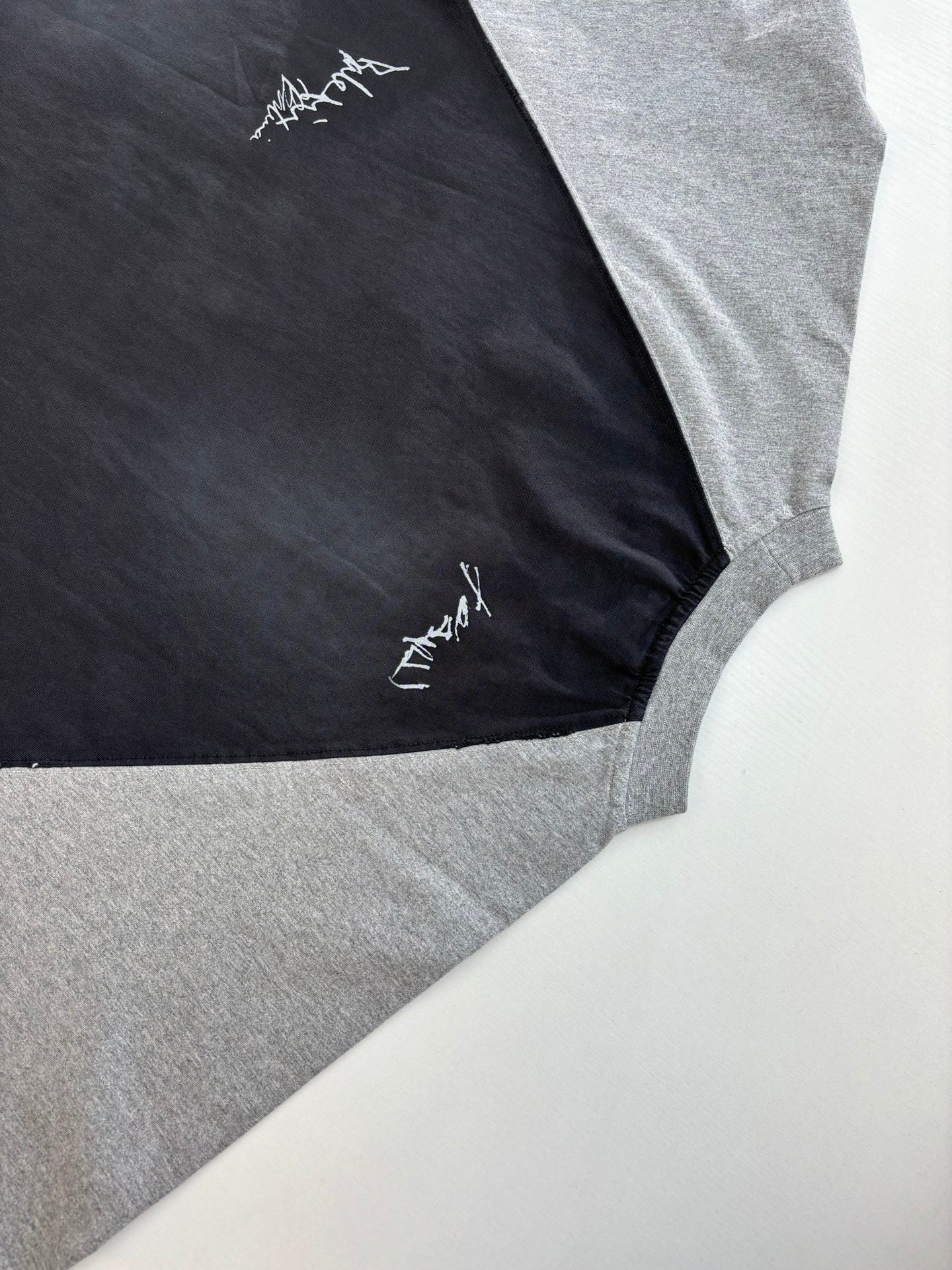 Balenciaga Raglan Sleeve Short-Sleeve T-shirt