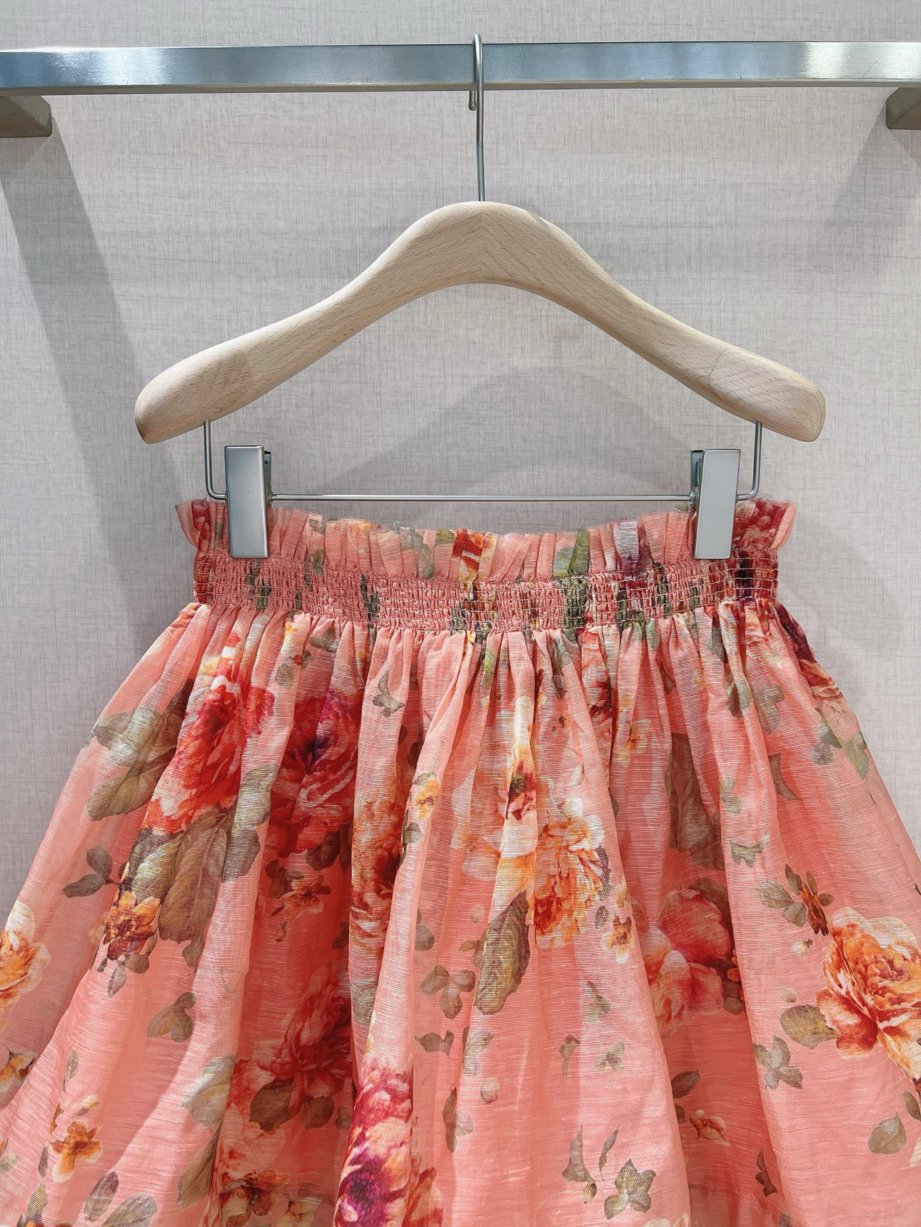 Title: Zimmermann Peach Floral Linen-Silk Mini Skirt
