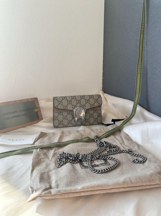 Gucci GG Supreme Dionysus Mini Shoulder Bag with Tiger Head Clasp
