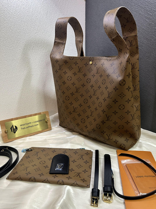 Louis Vuitton atlantis GM in reverse monogram