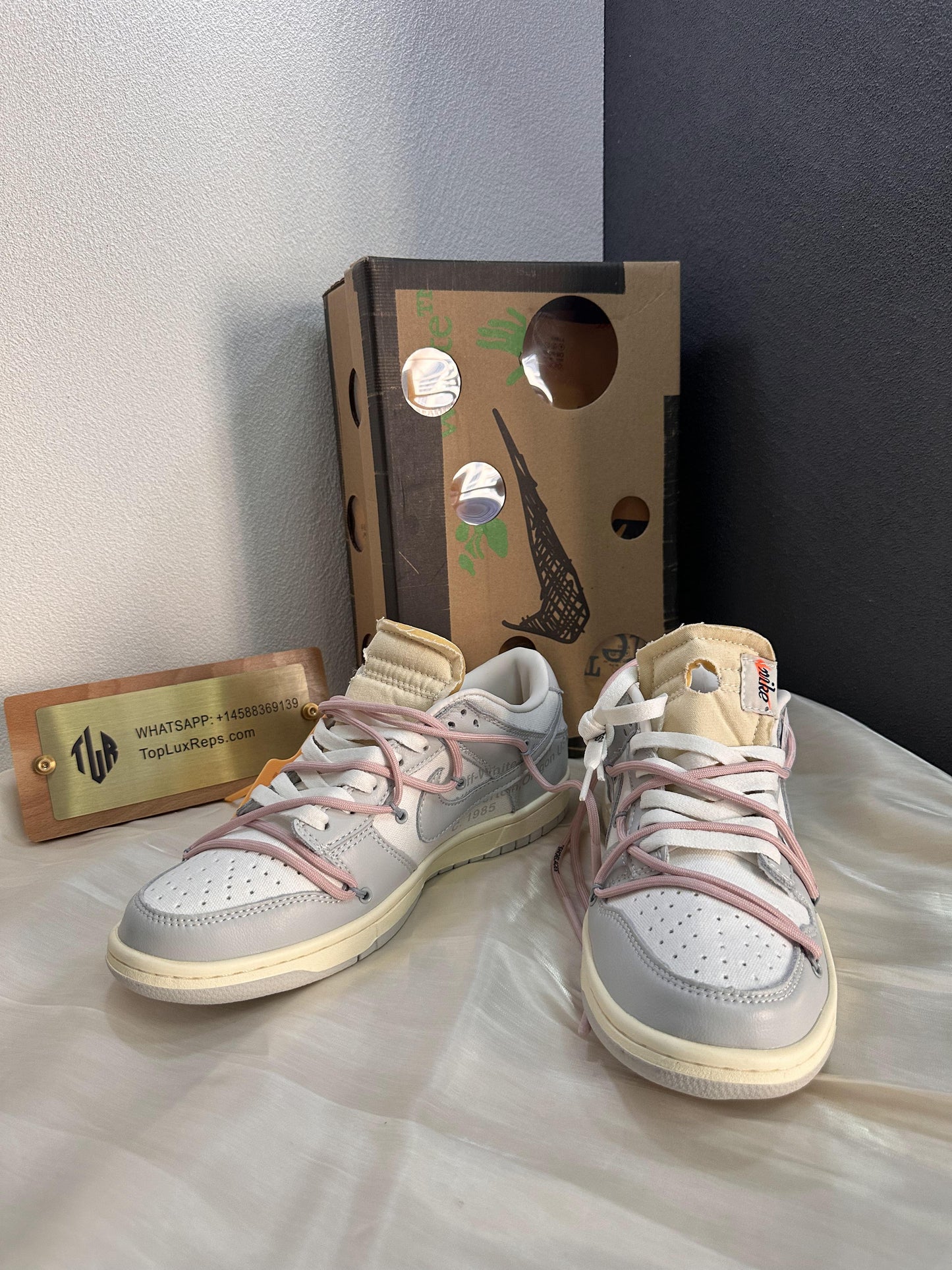 Off-White™ x Nike Dunk Low “Lot 08 of 50” – White/Neutral Grey/Pink