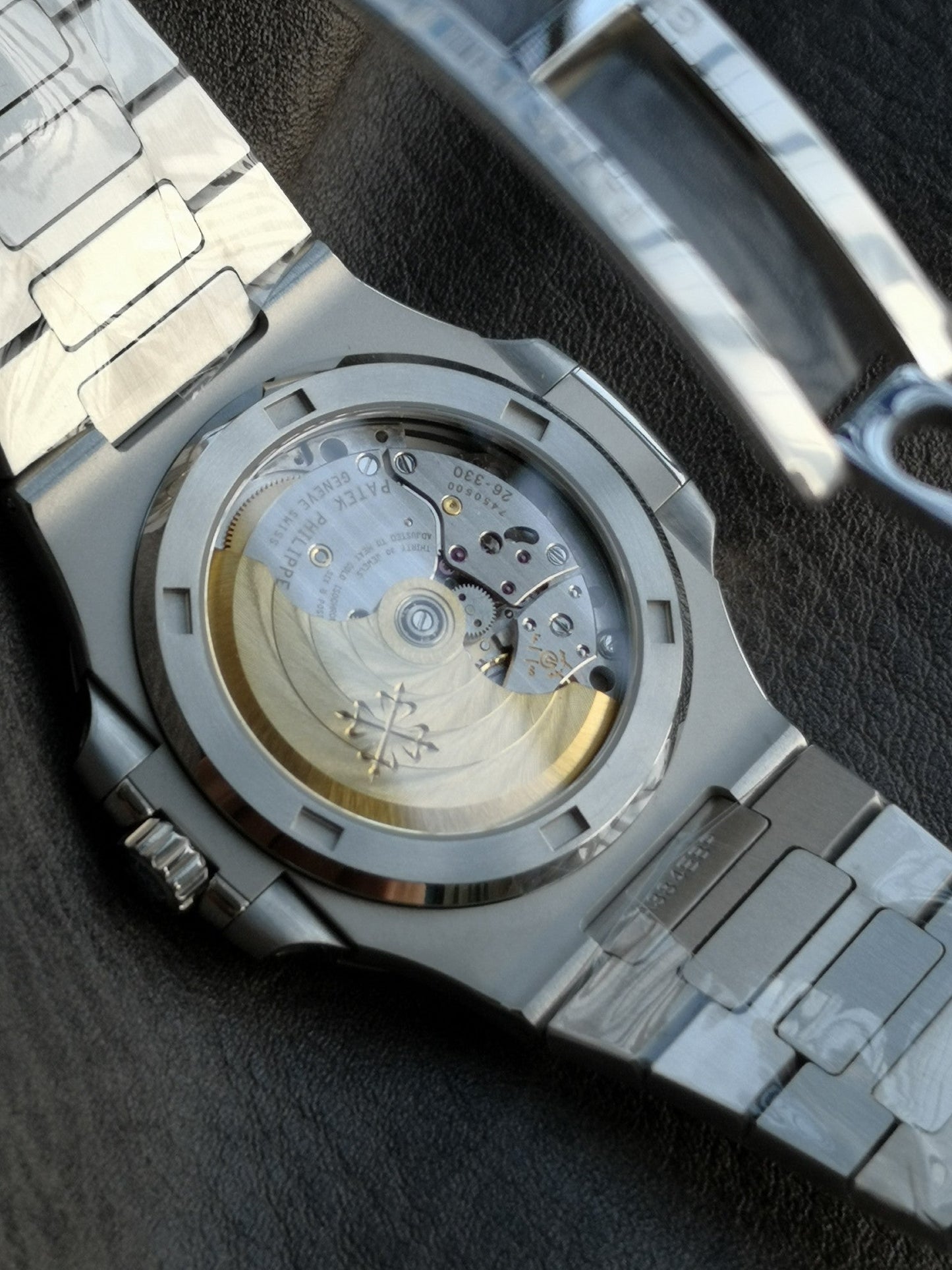Green 40MM Watch