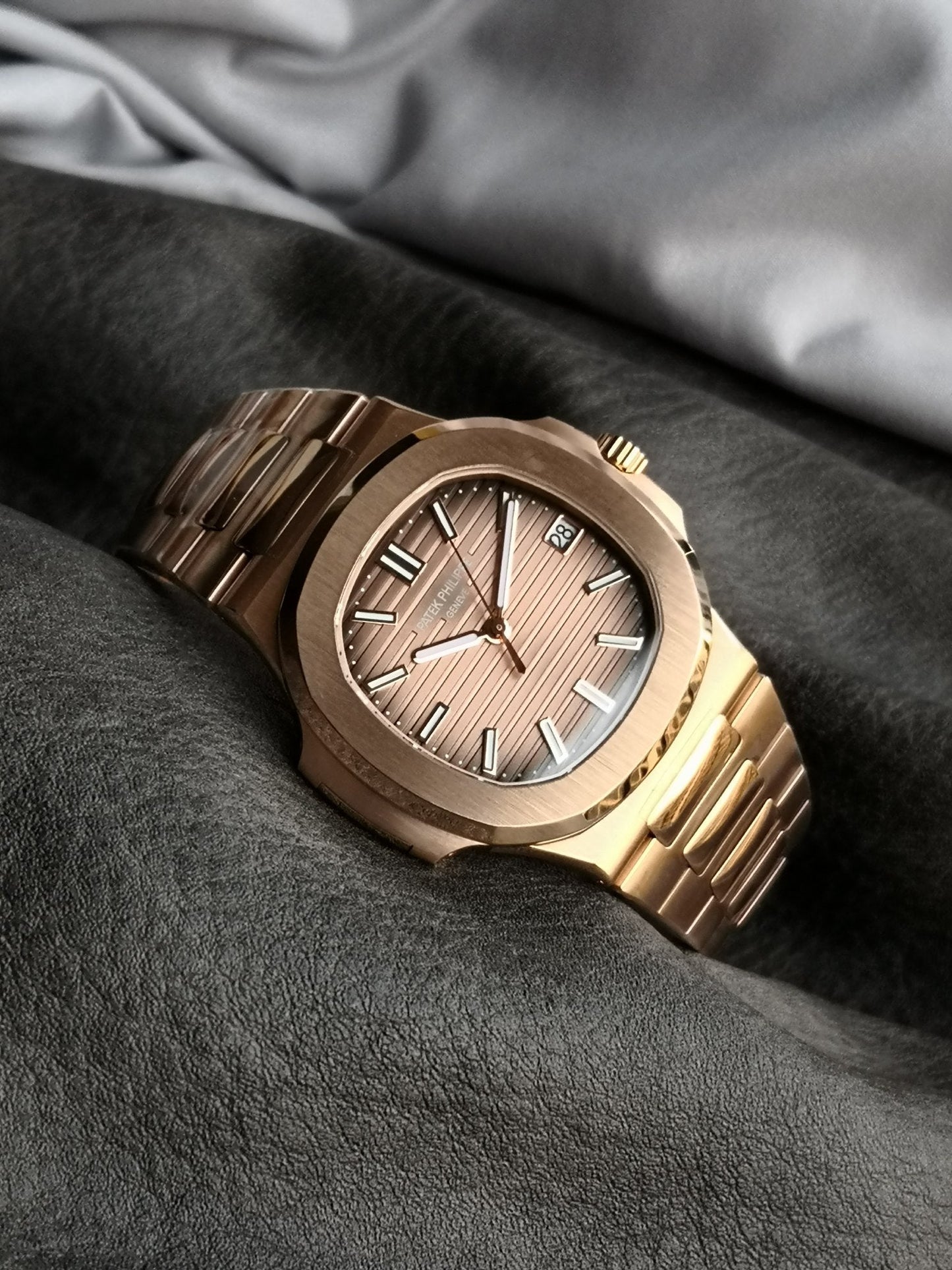 Rose Gold 40MM Watch