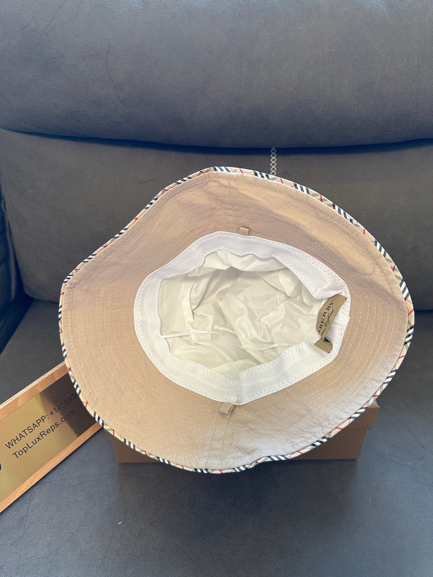 Burberry Beige Cotton Bucket Hat with Pink Logo Patch