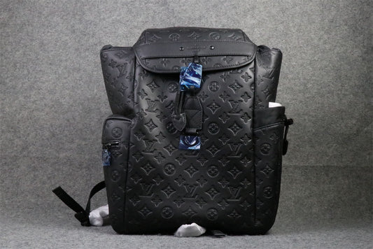 DISCOVERY BACKPACK 'SHADOW BLACK'