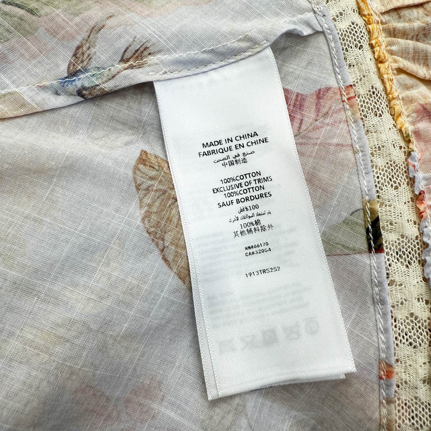 Robe portefeuille fleurie en coton style Zimmermann avec bordure en dentelle – Robe longue à manches longues