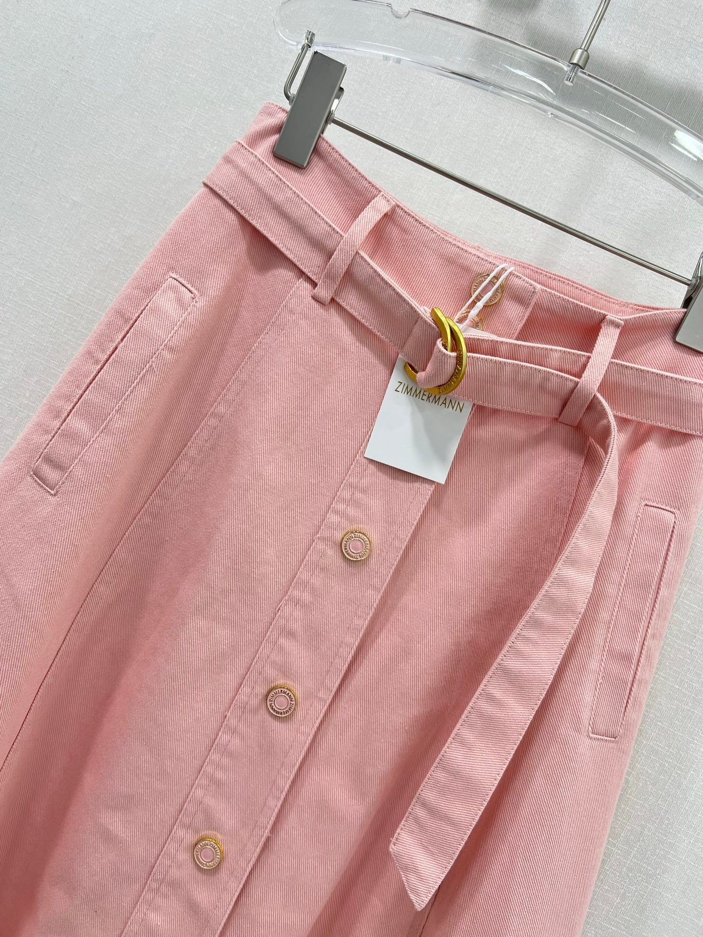 Jupe boutonnée taille haute en denim rose Zimmermann 2025