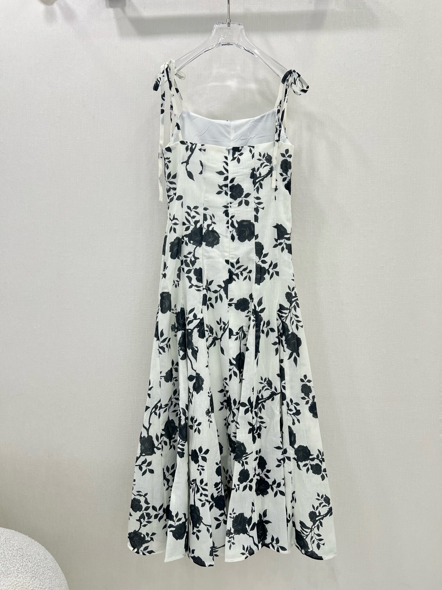 Abito midi in lino con stampa floreale bianco e nero Zimmermann 2025