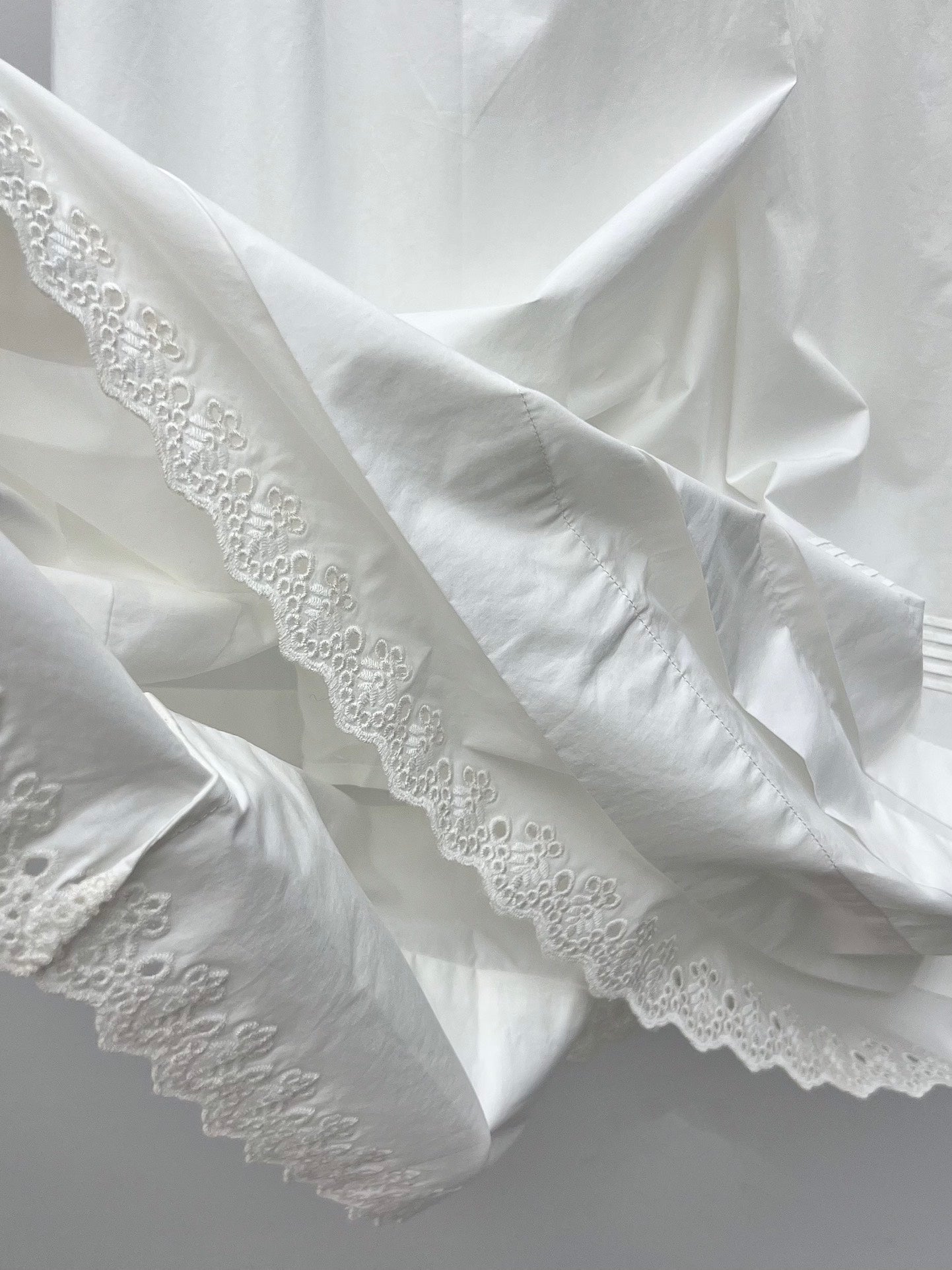 Gonna midi a trapezio con pizzo di cotone Zimmermann 2025