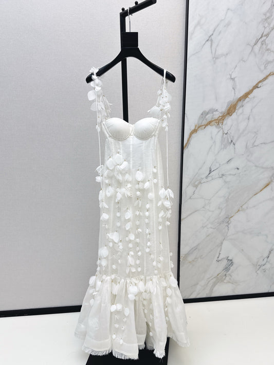 Robe d'été en lin blanc à bordures de pétales Zimmermann 2025 SS
