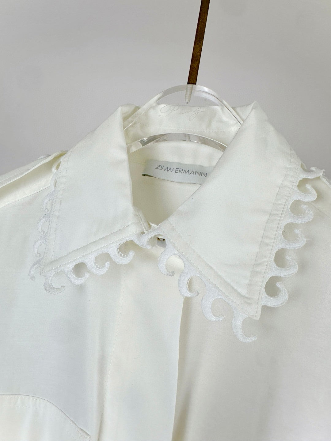 Robe midi Illuminate d'inspiration utilitaire avec bordure en dentelle de Zimmermann