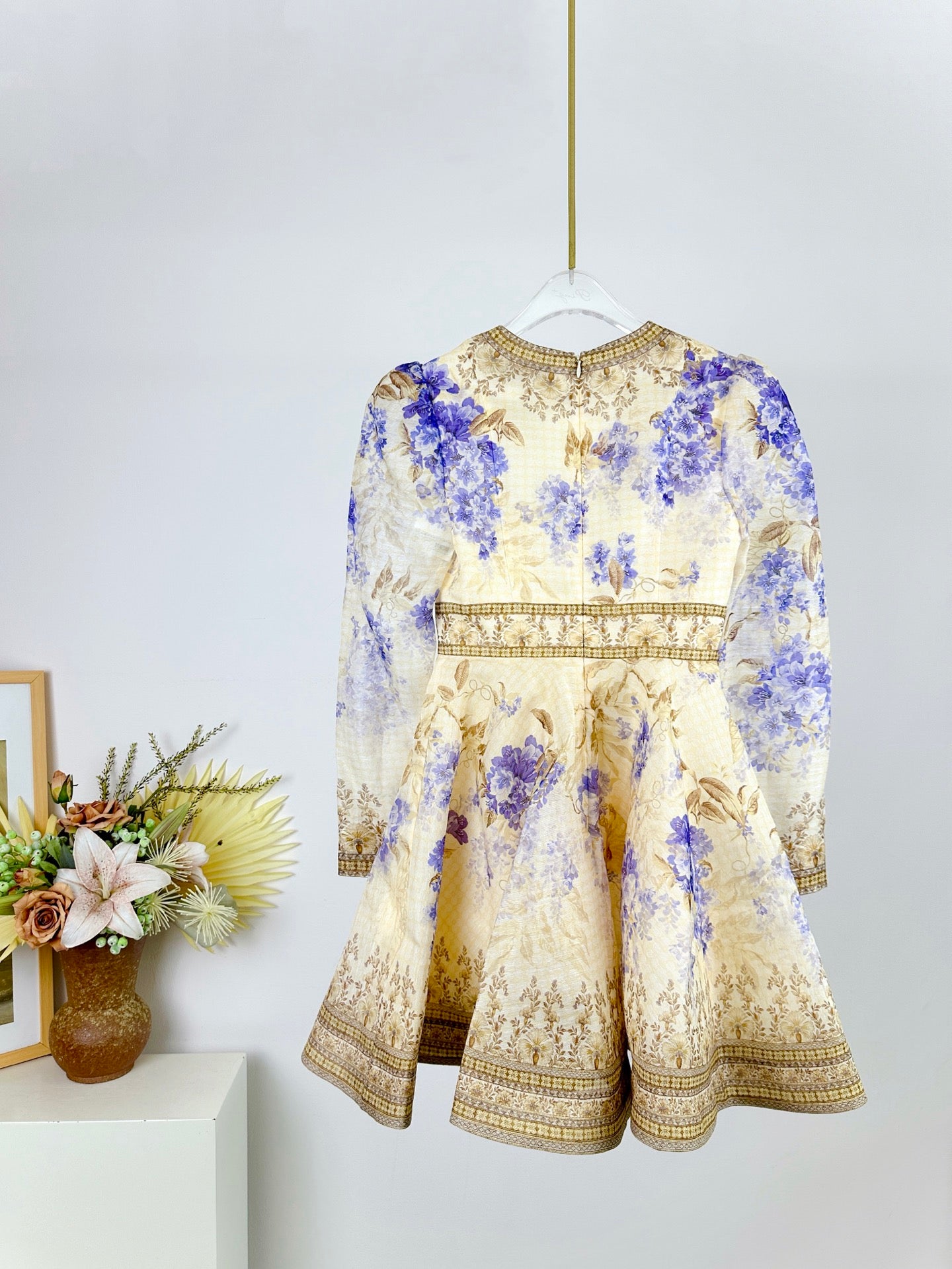 Robe courte en soie et lin à col en V profond Dawning de Zimmermann