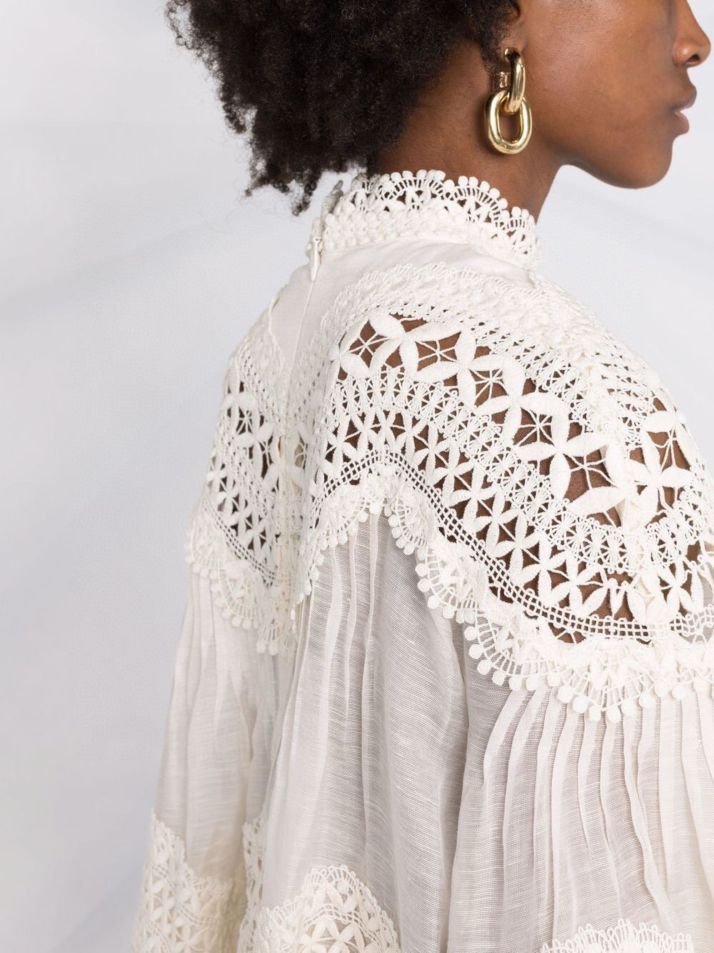 Zimmermann Postcard Embroidered Blouse in Cream – Resort 2022