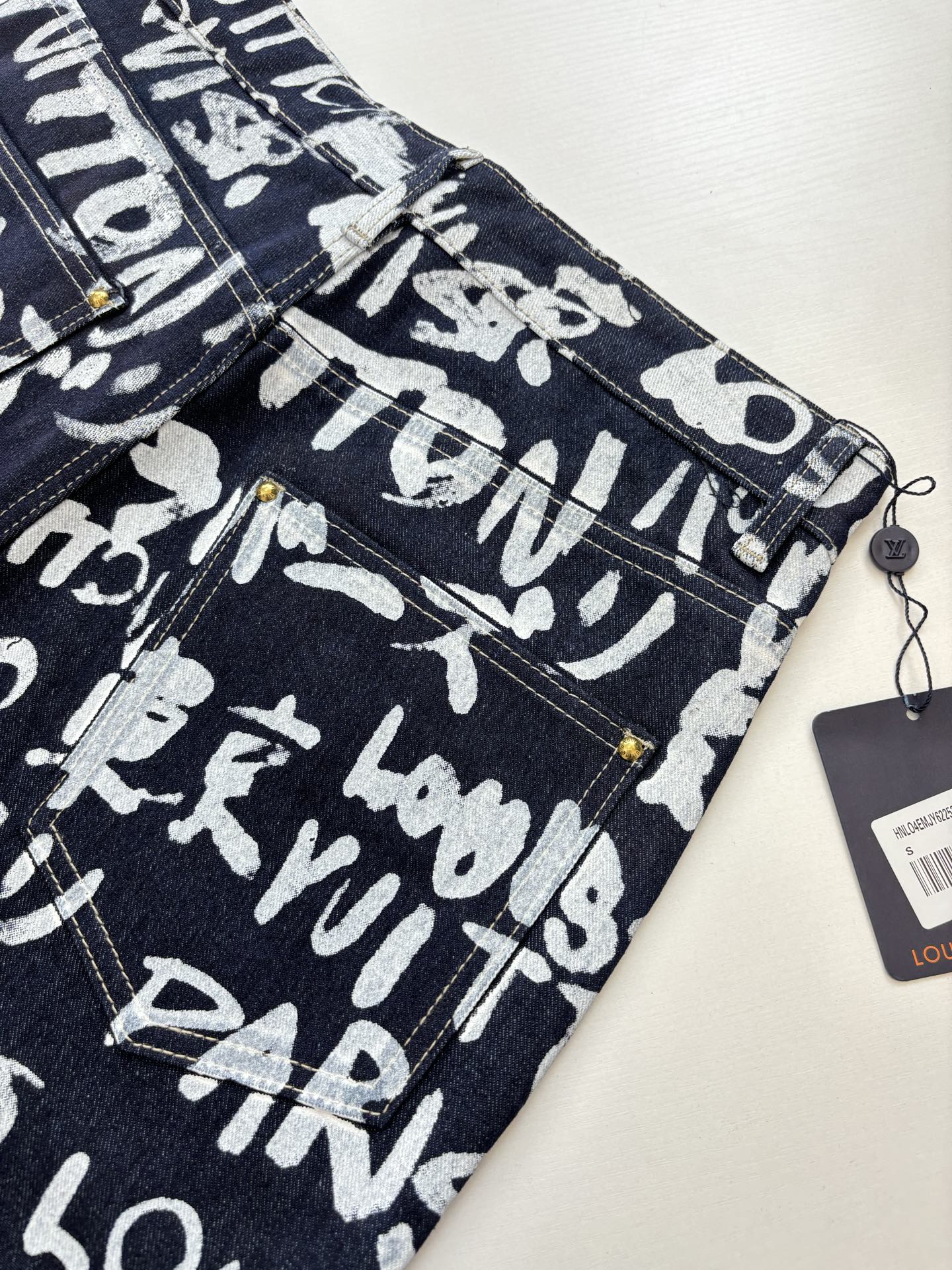 Louis Vuitton FW25 Nigo Collaboration Graffiti Denim Jacket and Jeans - Unisex